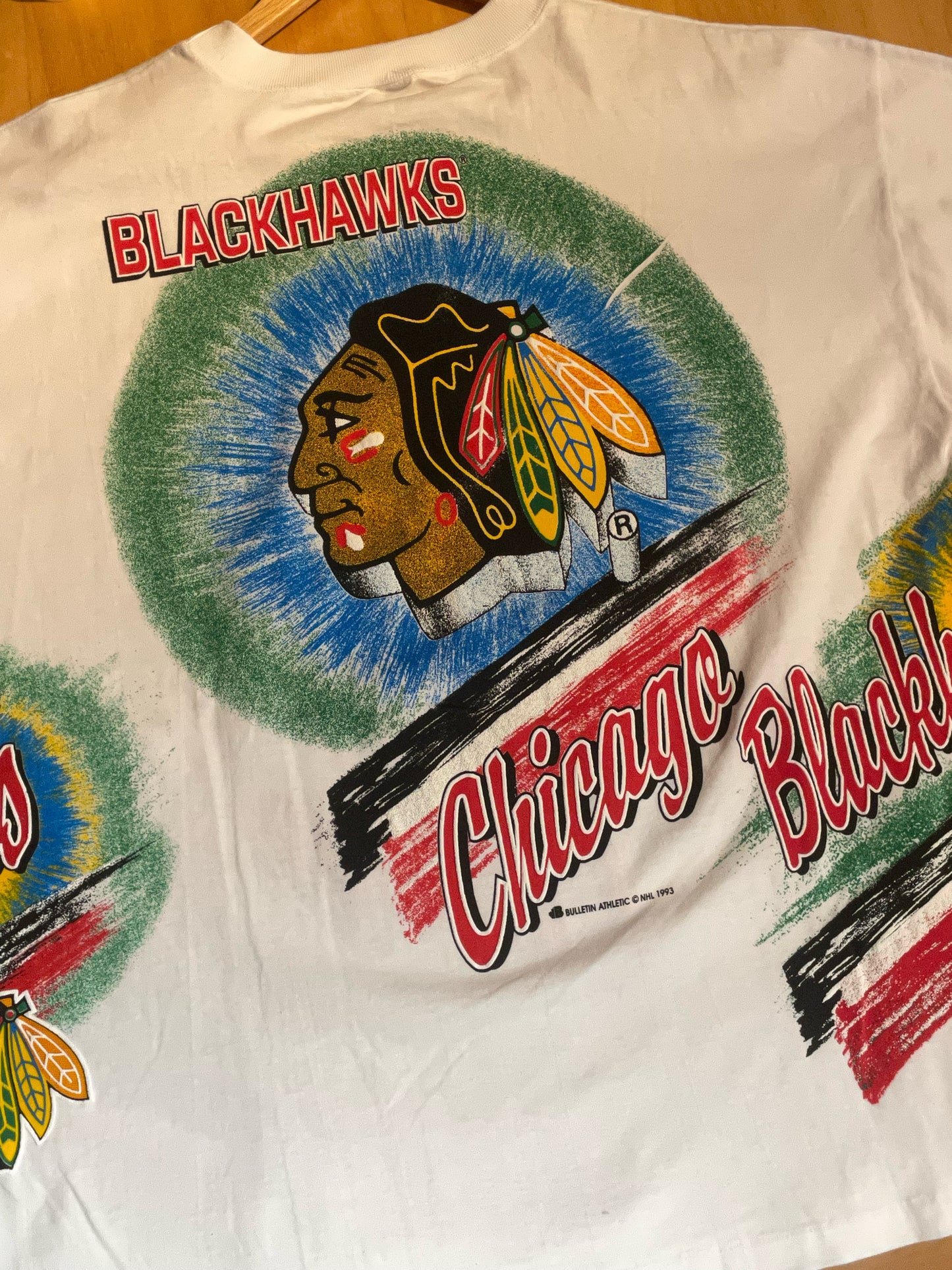 "DS" VINTAGE 1993 BULLETIN ATHLETIC CHICAGO BLACKHAWKS NHL T-SHIRT SZ: ONE SIZE