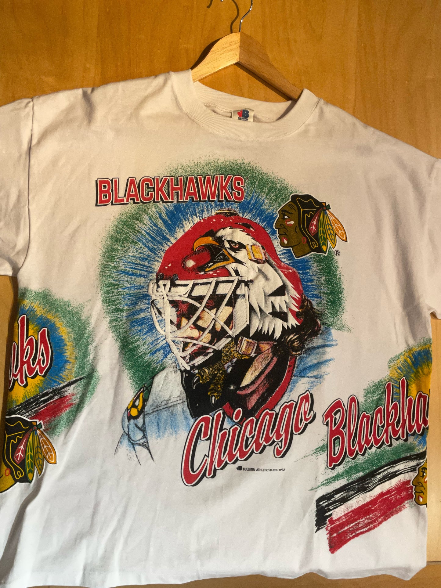 "DS" VINTAGE 1993 BULLETIN ATHLETIC CHICAGO BLACKHAWKS NHL T-SHIRT SZ: ONE SIZE