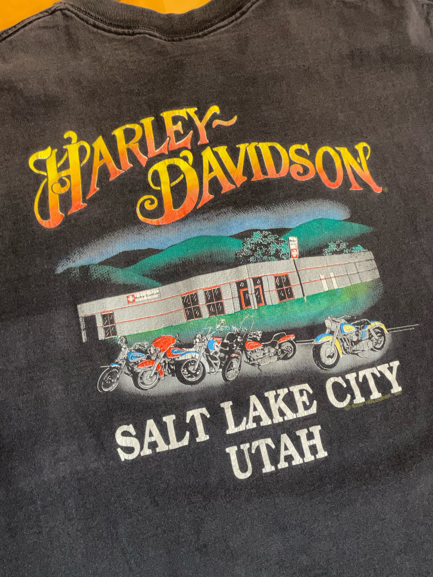 VINTAGE 1989 THE LONE WOLF HARLEY DAVIDSON MOTOR CYCLES T-SHIRT SZ: XL