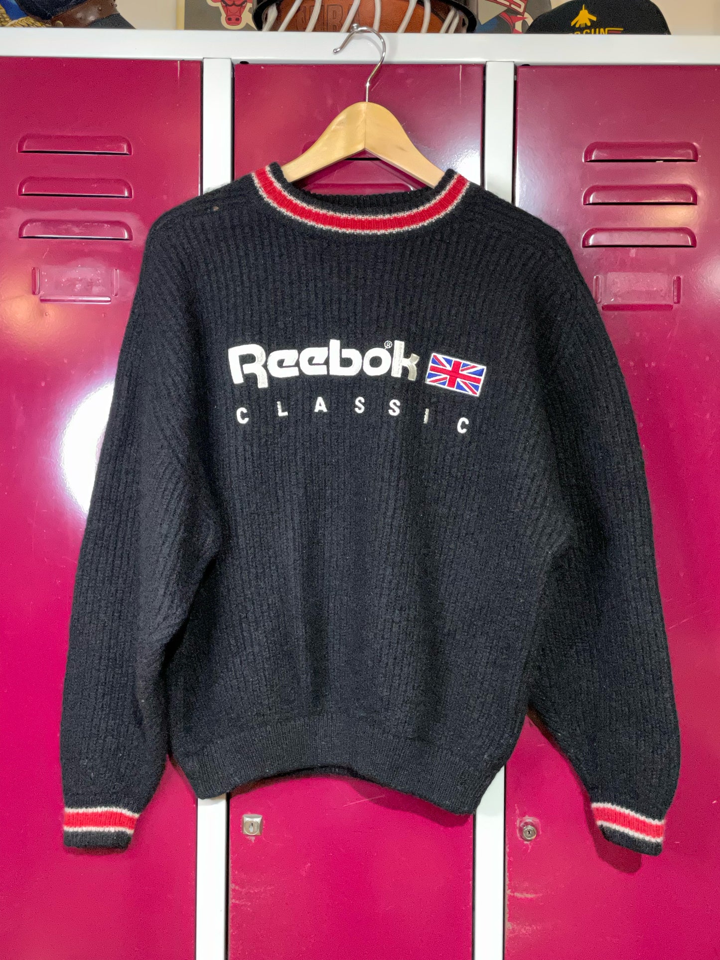 "KIDS/WOMEN" VINTAGE REEBOK CLASSIC PULLOVER SWEATSHIRT SZ: L