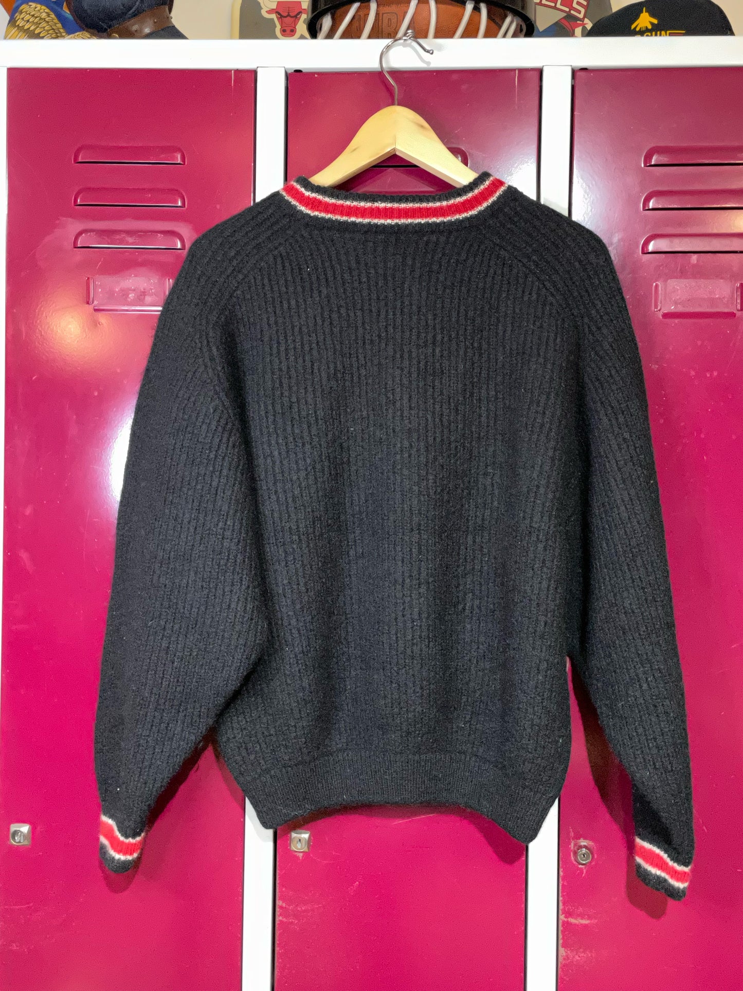 "KIDS/WOMEN" VINTAGE REEBOK CLASSIC PULLOVER SWEATSHIRT SZ: L
