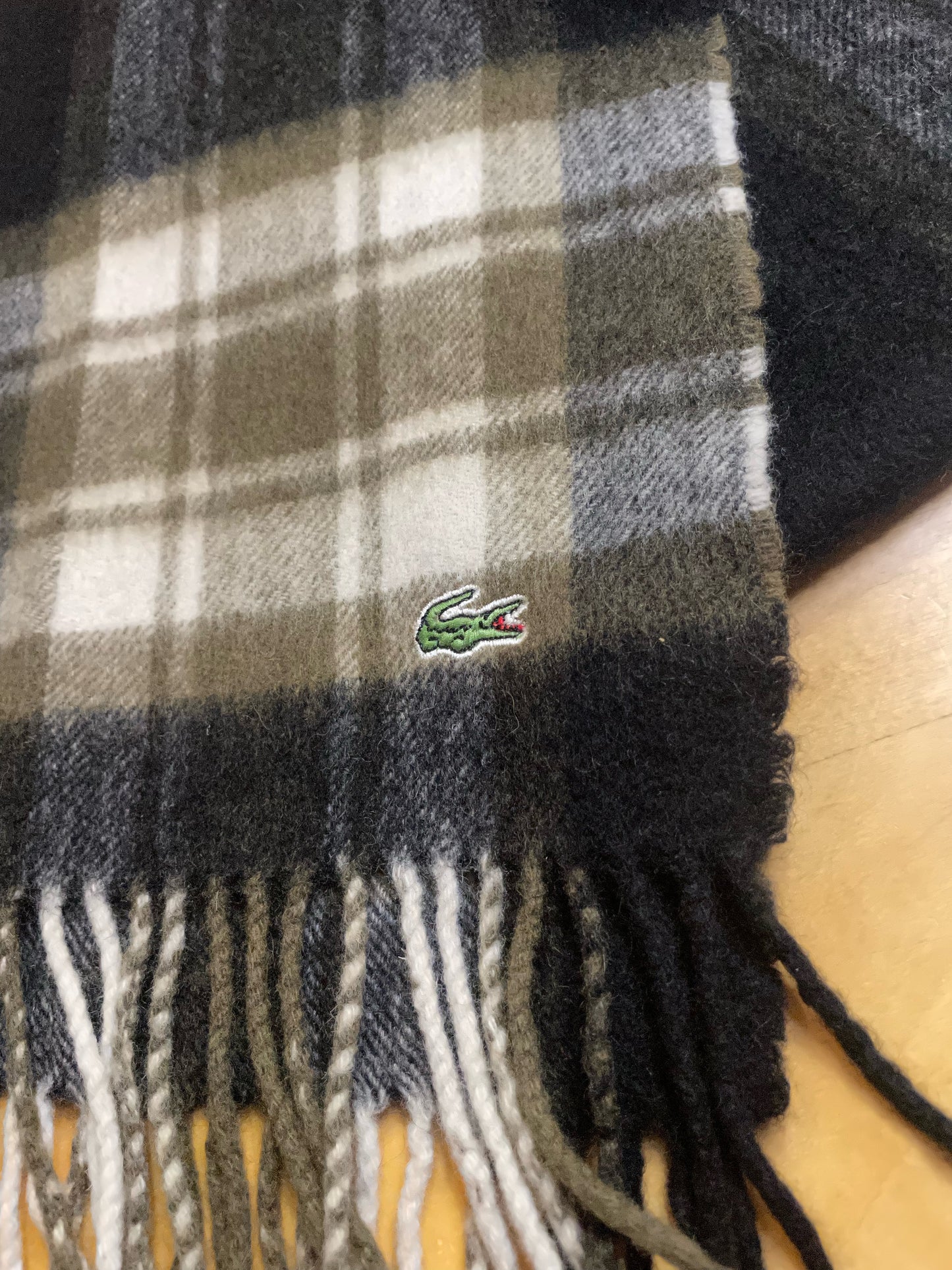 VINTAGE LACOSTE SCARF SZ: ONE SIZE