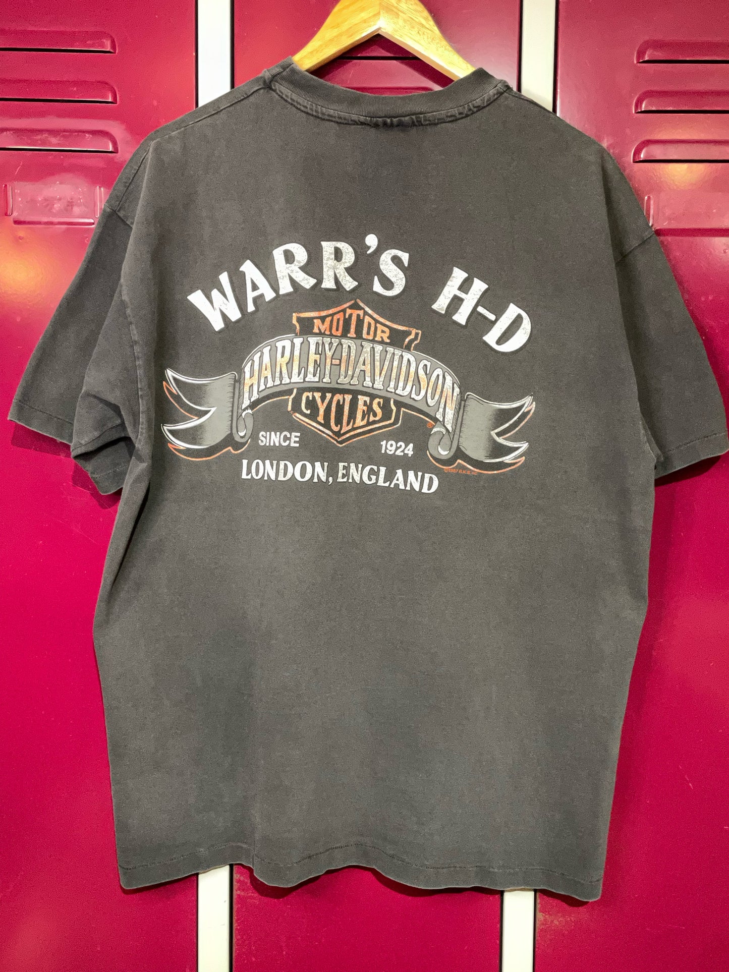 VINTAGE 1993 MILWAUKEE HARLEY DAVIDSON MOTOR CYCLES T-SHIRT SZ: XL