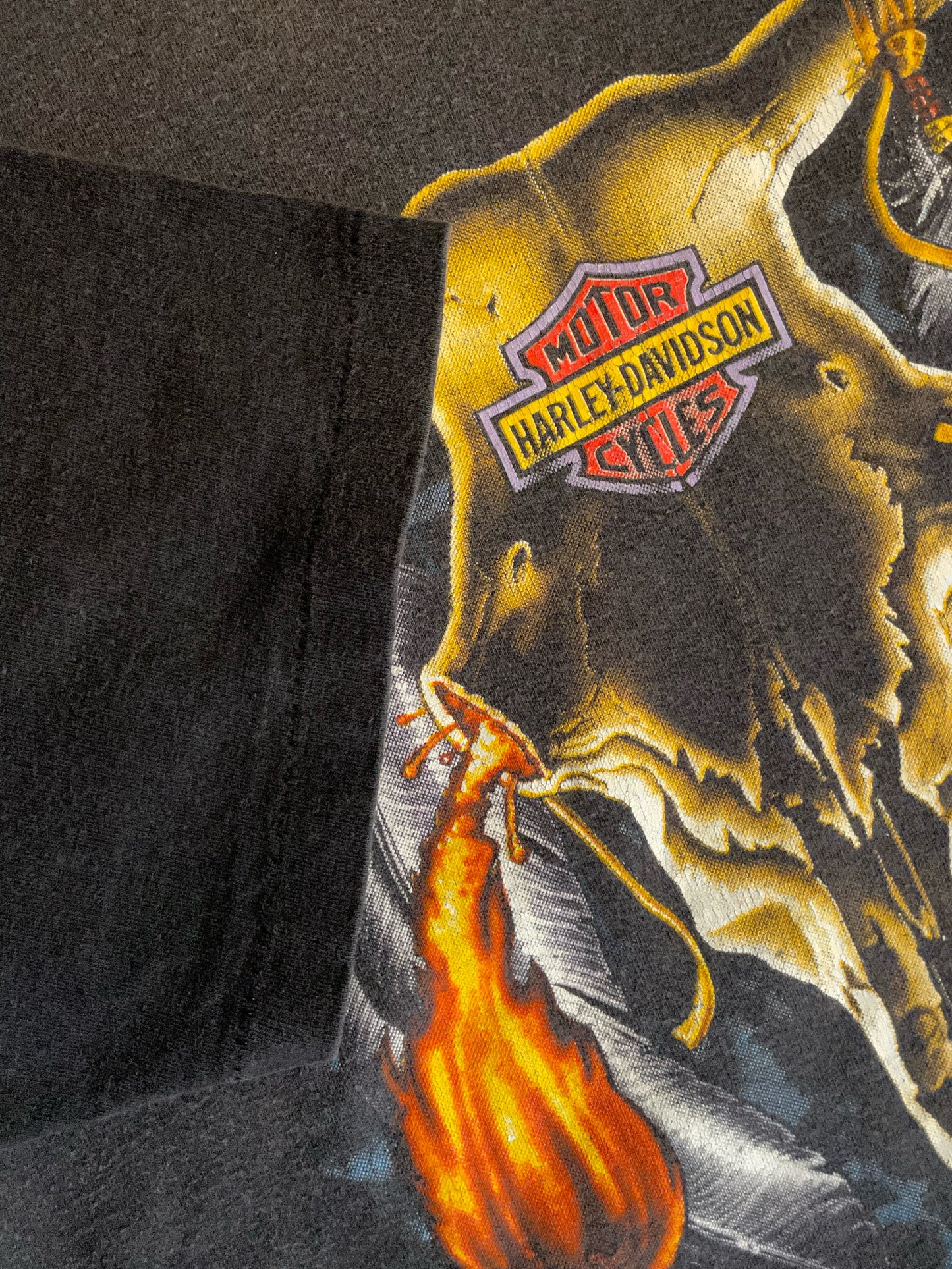 VINTAGE 90S BUFFALO SKULL HARLEY DAVIDSON MOTOR CYCLES T-SHIRT SZ: XL