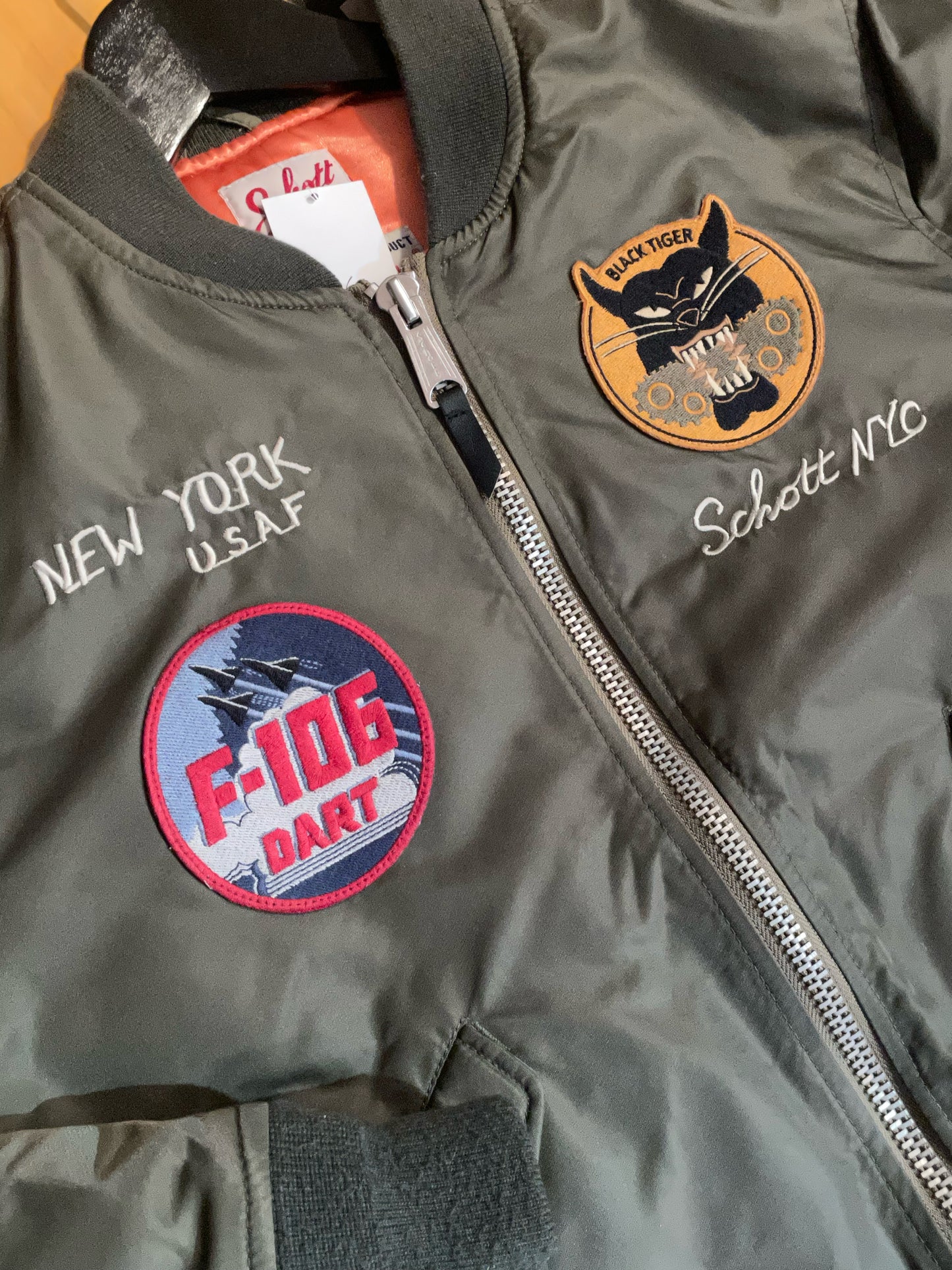 SCHOTT ARMY AIR BORNE JAPAN BOMBER JACKET SZ: M