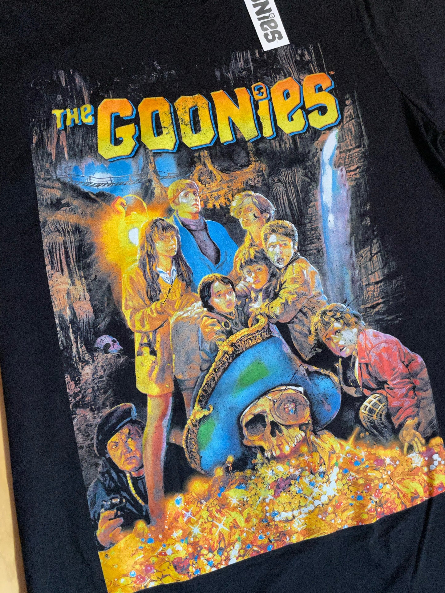 "DS" THE GOONIES MOVIE T-SHIRT  SZ: M