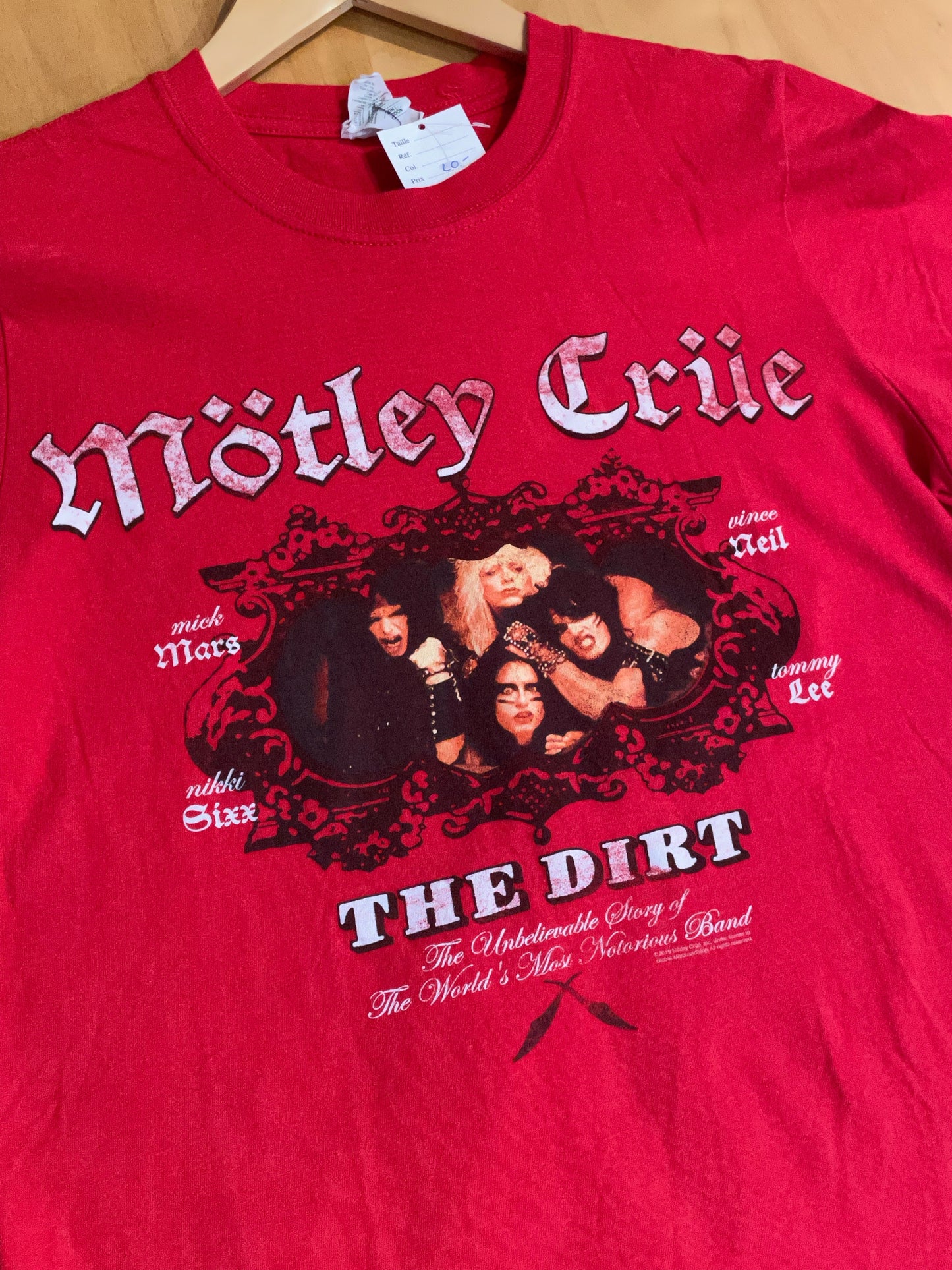 MOTLEY CRUE "THE DIRT" ROCK BAND T-SHIRT SZ: S