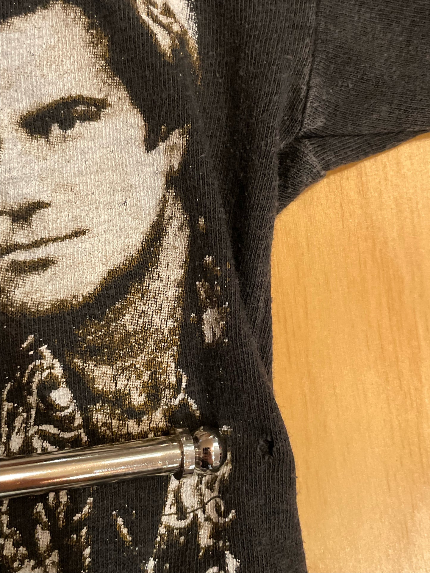 VINTAGE BON JOVI "KEEP THE FAITH" DOUBLE SIDED MUSIC BAND T-SHIRT SZ: L