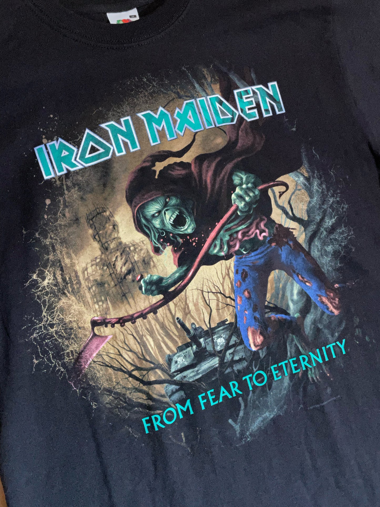 IRON MAIDEN "FROM FEAR TO ETERNITY" 2011 MUSIC BAND T-SHIRT SZ: M