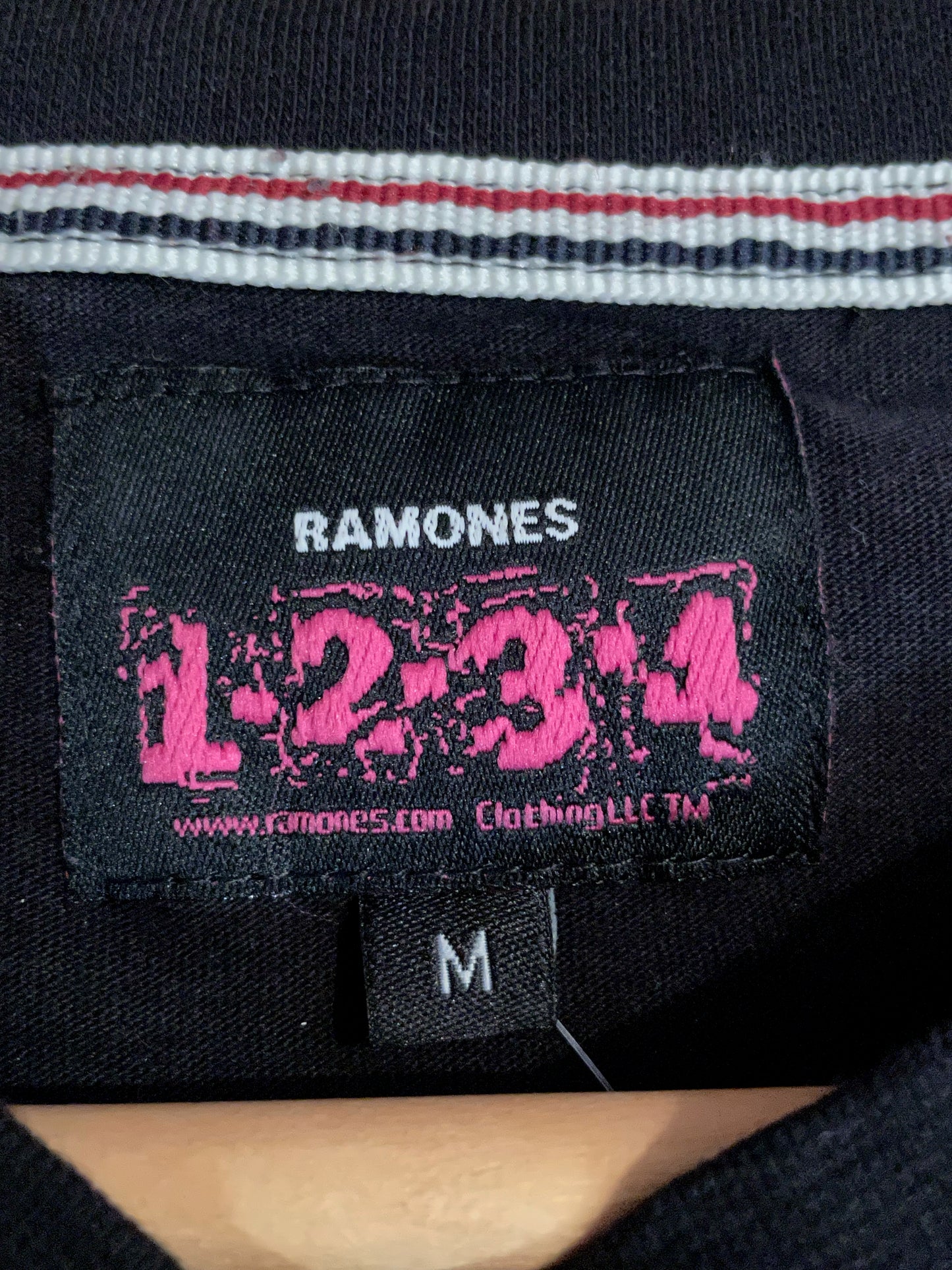RAMONES "1-2-3-4" MUSIC BAND T-SHIRT SZ: M