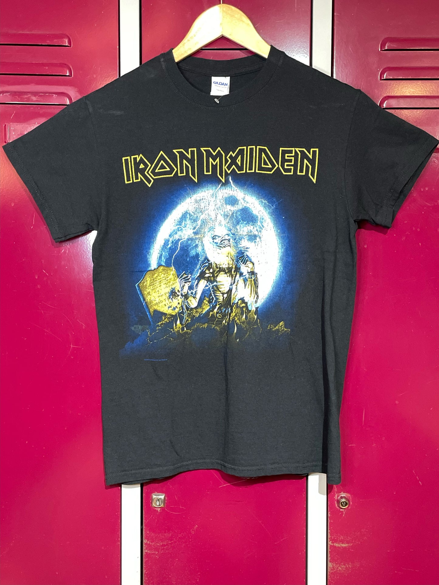 IRON MAIDEN 2012 MUSIC BAND T-SHIRT SZ: S