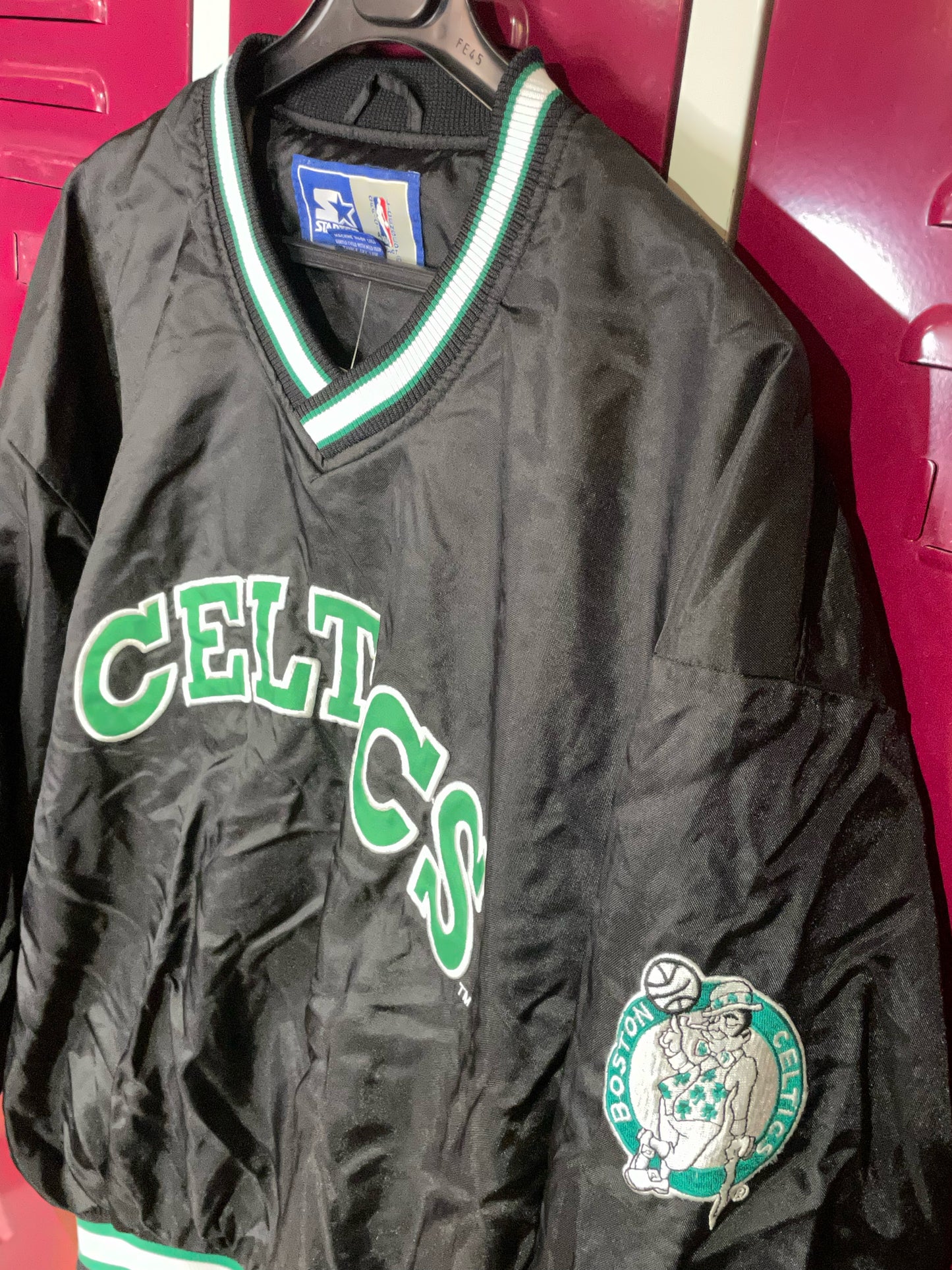 VINTAGE 90s STARTER BOSTON CELTICS PULLOVER WINDBREAKER JACKET SZ: XL