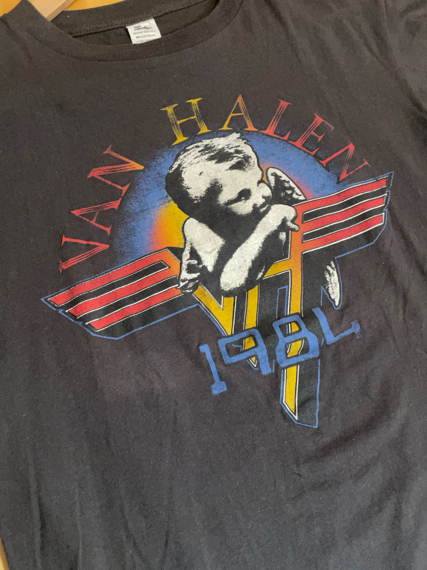 VAN HALEN "1984" 2011 MUSIC BAND T-SHIRT SZ: L