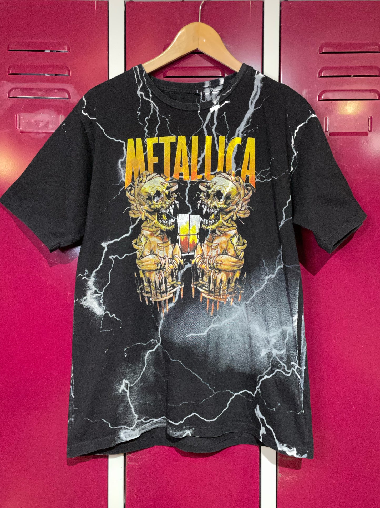 METALLICA "LIGHTNING" ALL OVER PRINT MUSIC BAND T-SHIRT SZ: L