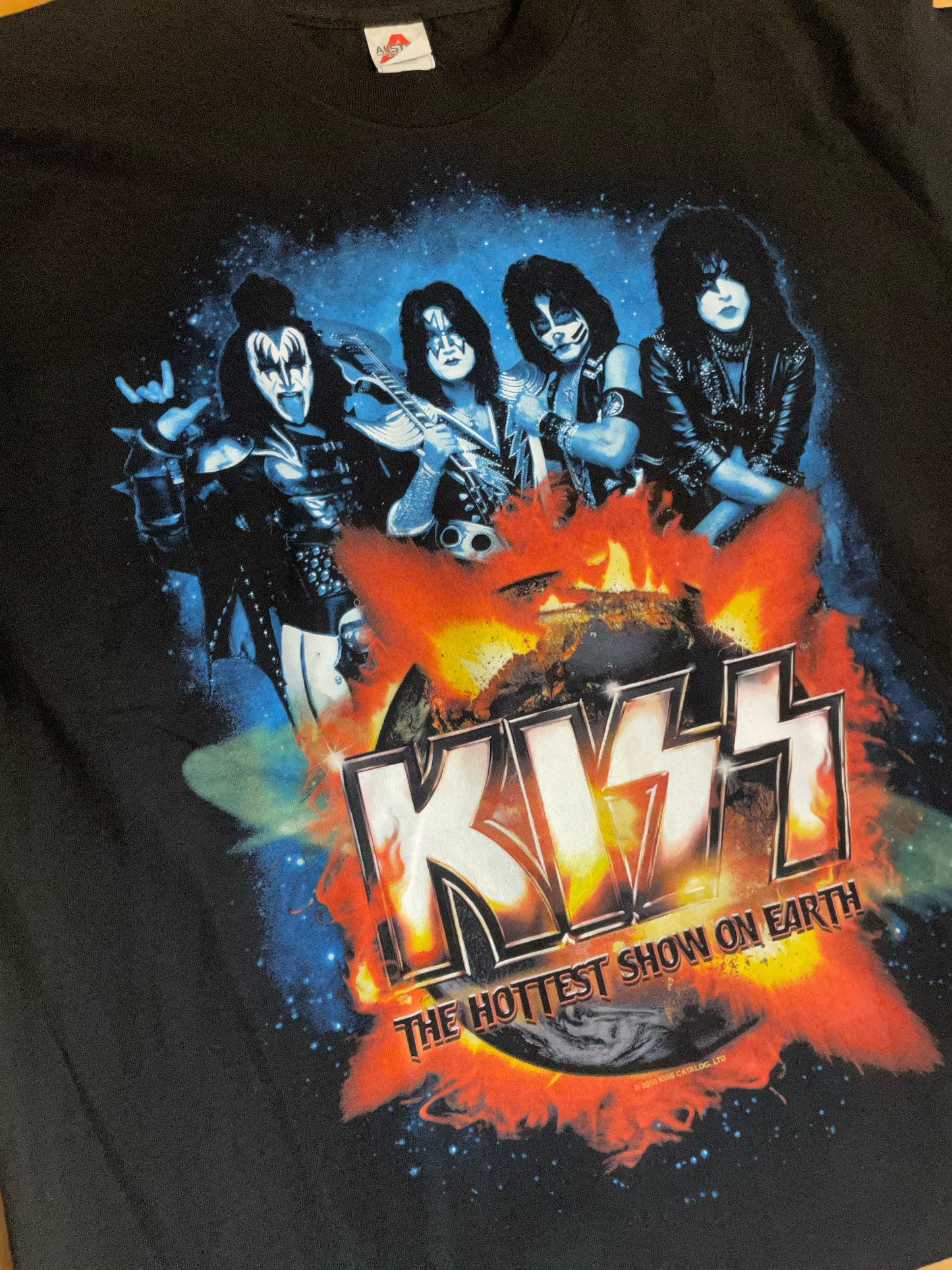 KISS "2011 TOUR" 2010 MUSIC BAND T-SHIRT SZ: XL