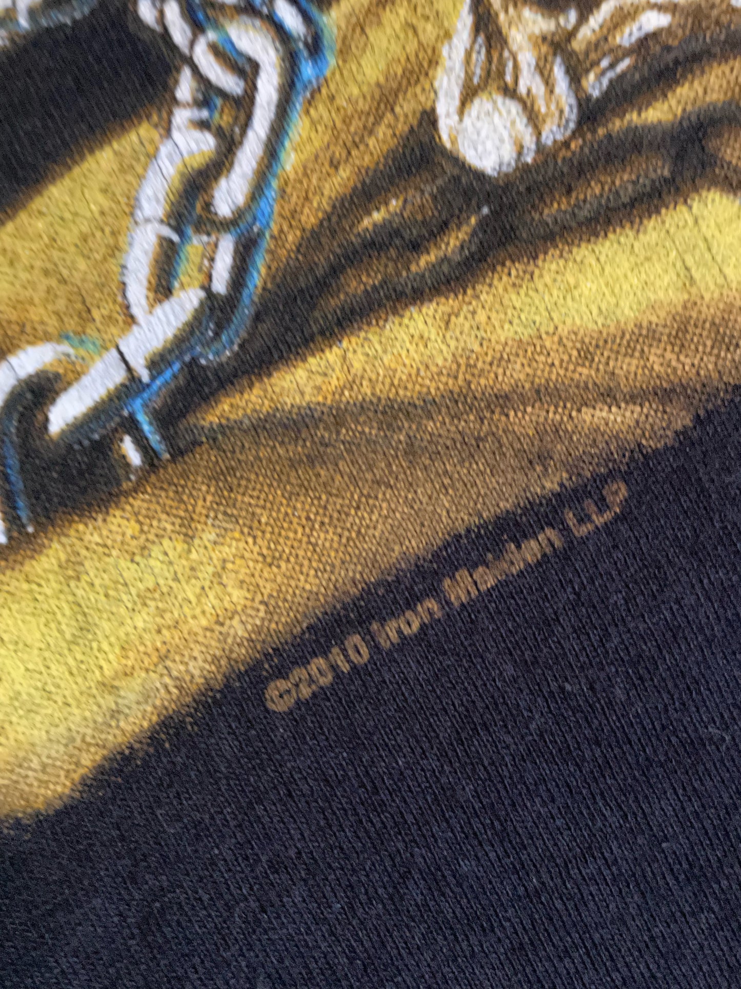 IRON MAIDEN "Piece of Mind" 2010 MUSIC BAND T-SHIRT SZ: XL