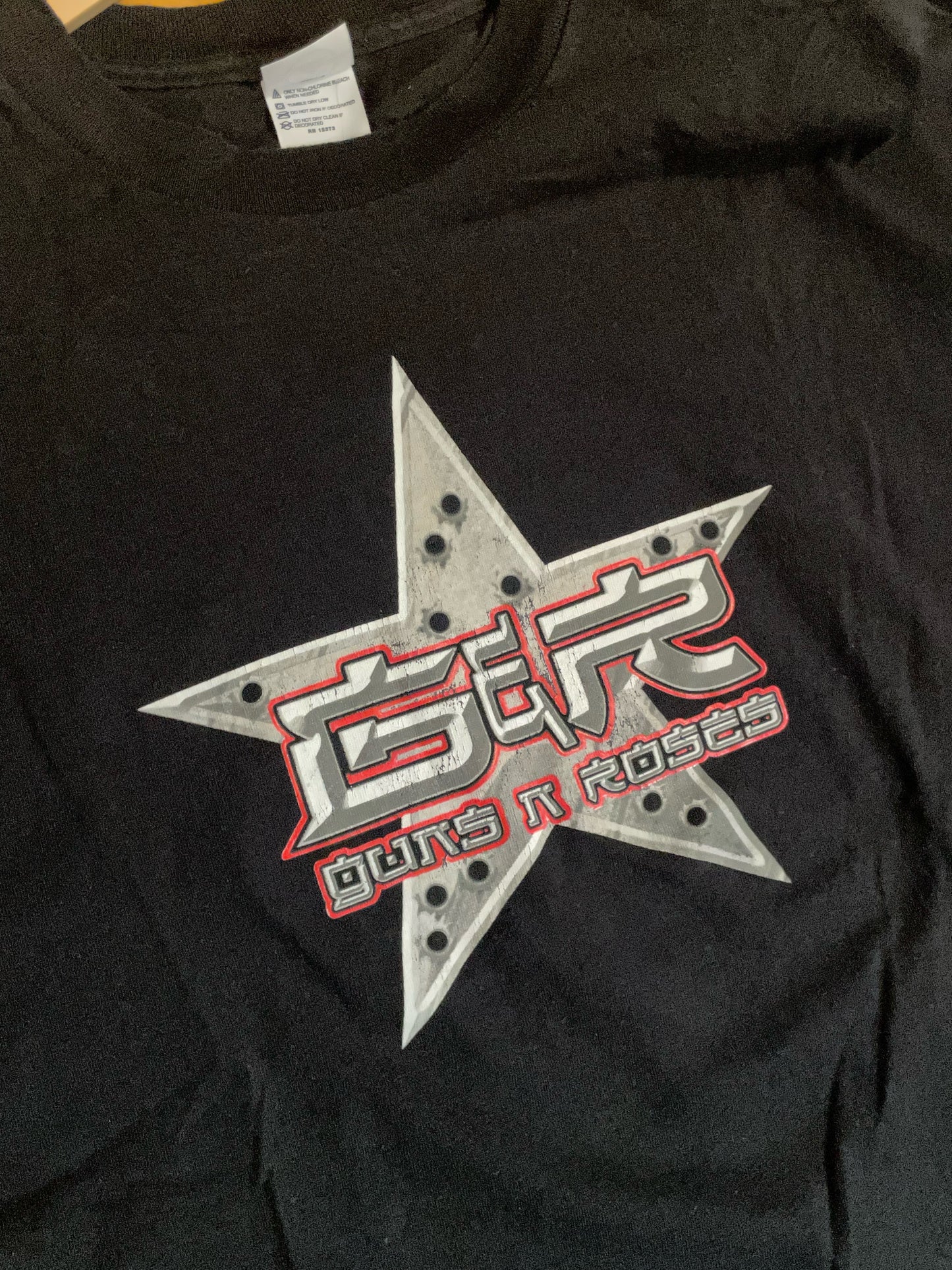 GUNS N' ROSES "WORLD TOUR 2002-2003" MUSIC BAND T-SHIRT  SZ: XL