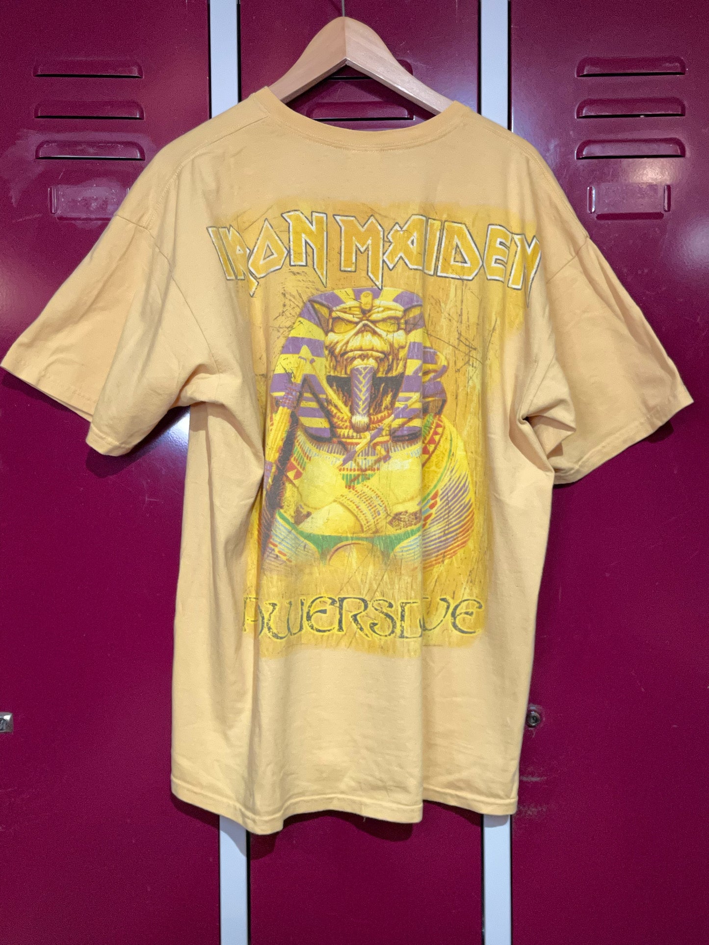 IRON MAIDEN "POWERSLAVE" 2010 MUSIC BAND T-SHIRT SZ: XL