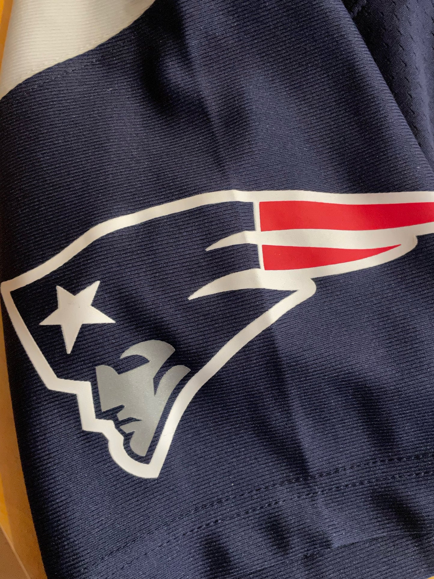 MITCHEL & NESS NEW ENGLAND PATRIOTS "RANDY MOSS" NFL FOOTBALL JERSEY SZ: 36/S