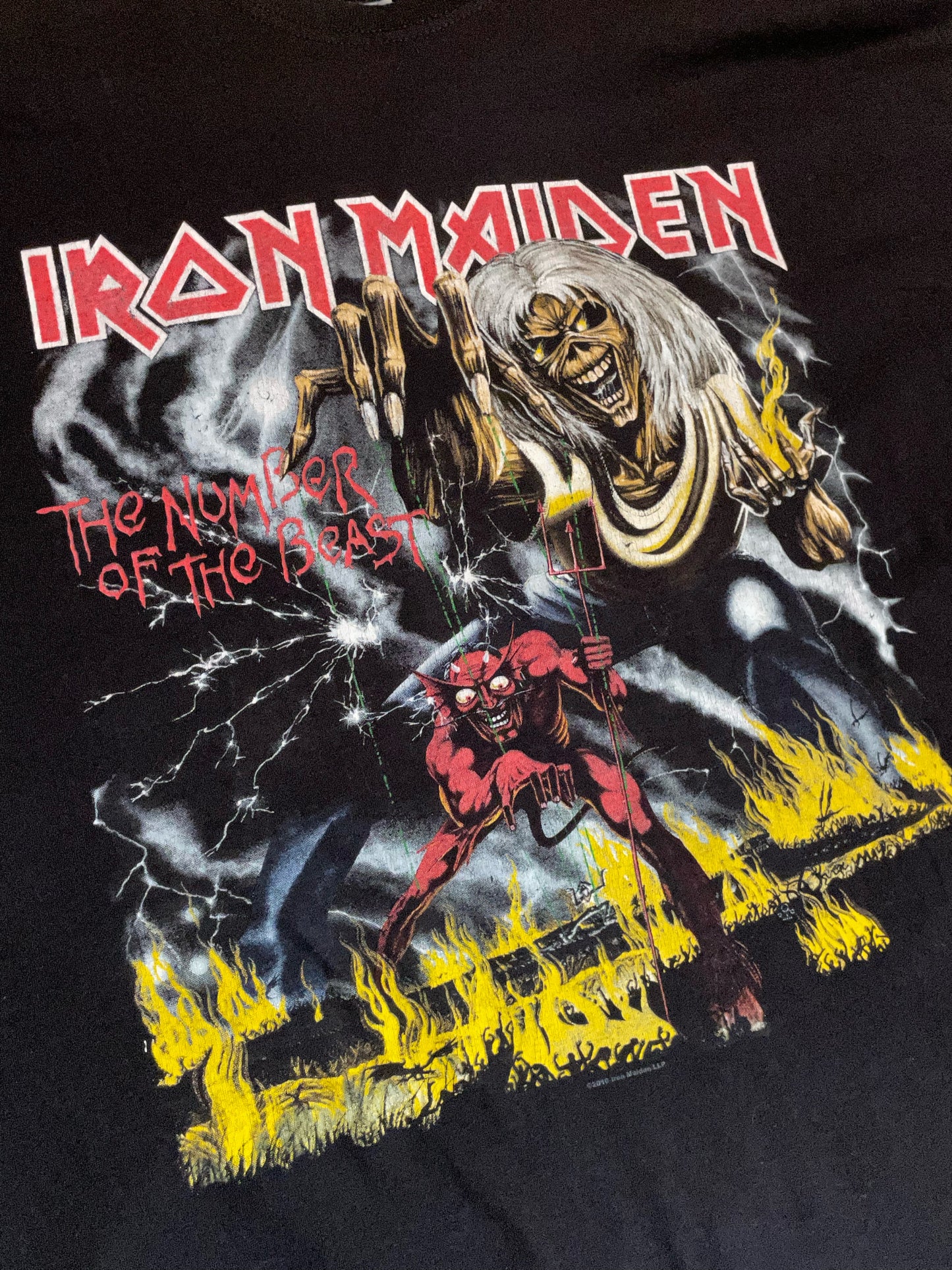 IRON MAIDEN "THE NUMBER OF THE BEAST" 2010 MUSIC BAND T-SHIRT SZ: XXL