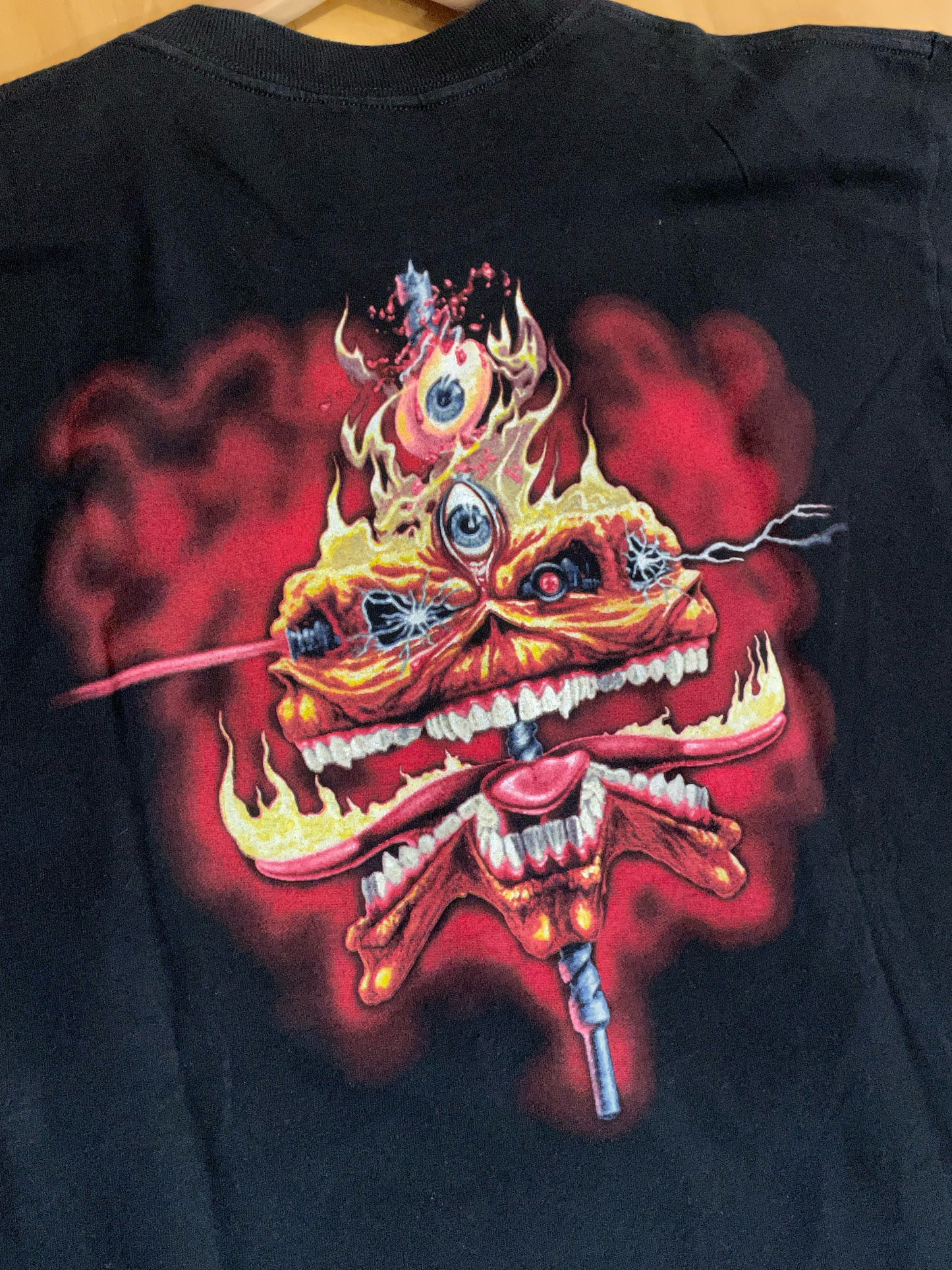 VINTAGE IRON MAIDEN ALL OVER PRINT SINGLE STITCH MUSIC BAND T-SHIRT  SZ: L