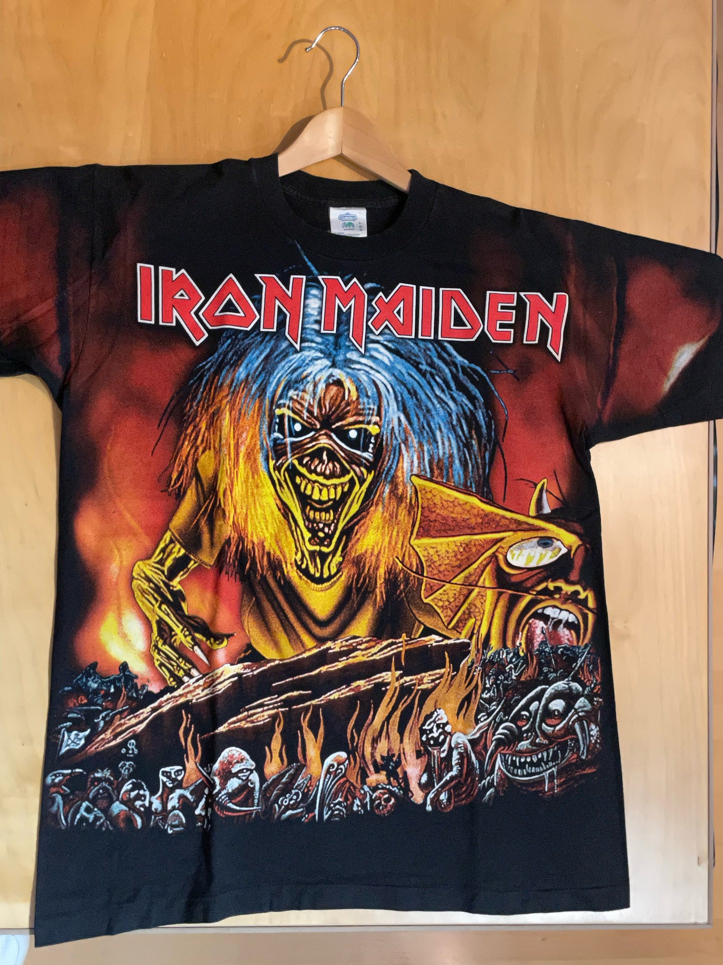 VINTAGE IRON MAIDEN ALL OVER PRINT SINGLE STITCH MUSIC BAND T-SHIRT  SZ: L