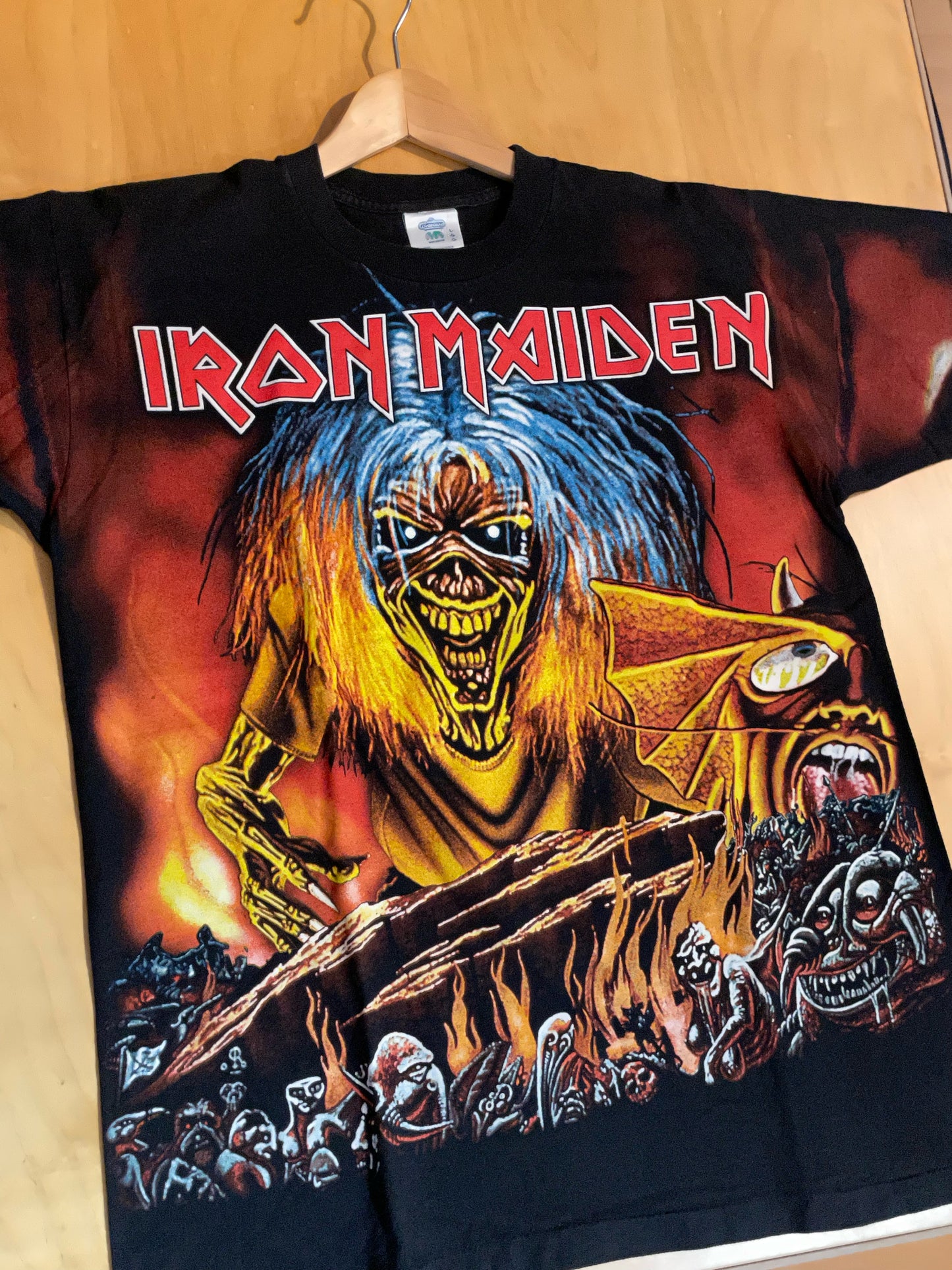 VINTAGE IRON MAIDEN ALL OVER PRINT SINGLE STITCH MUSIC BAND T-SHIRT  SZ: L