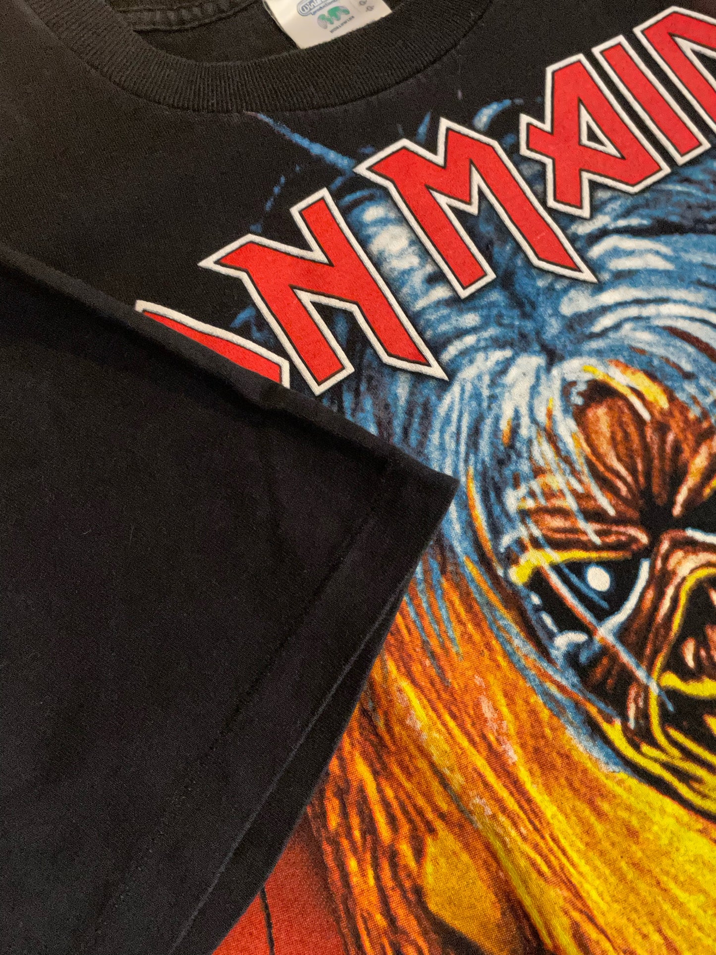 VINTAGE IRON MAIDEN ALL OVER PRINT SINGLE STITCH MUSIC BAND T-SHIRT  SZ: L