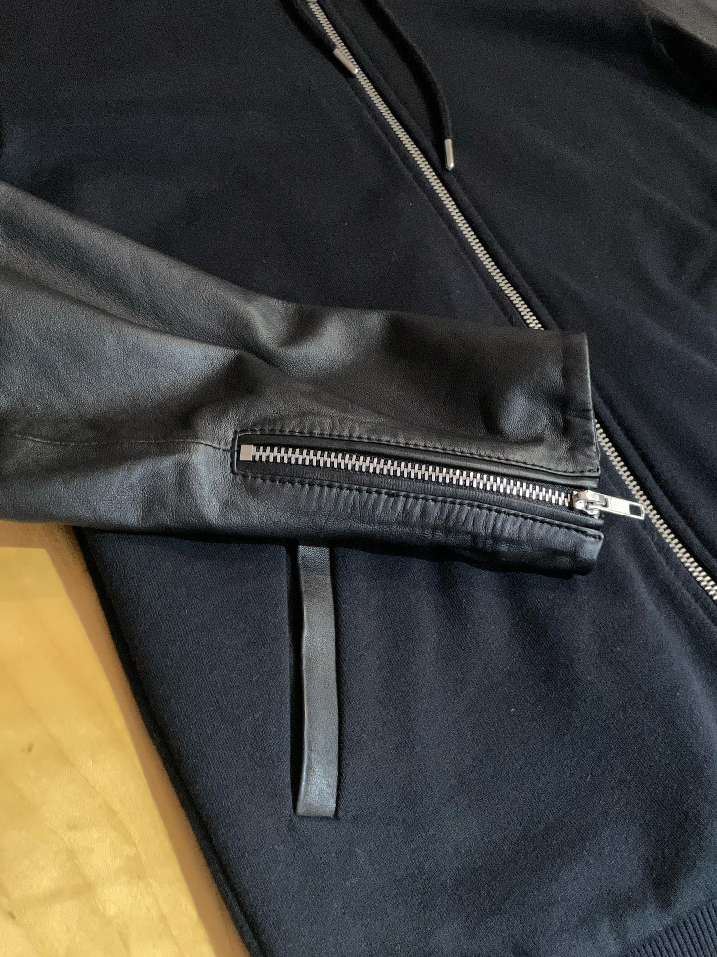 DIESEL LEATHER SLEEVES HOODIE ZIP UP SZ: S