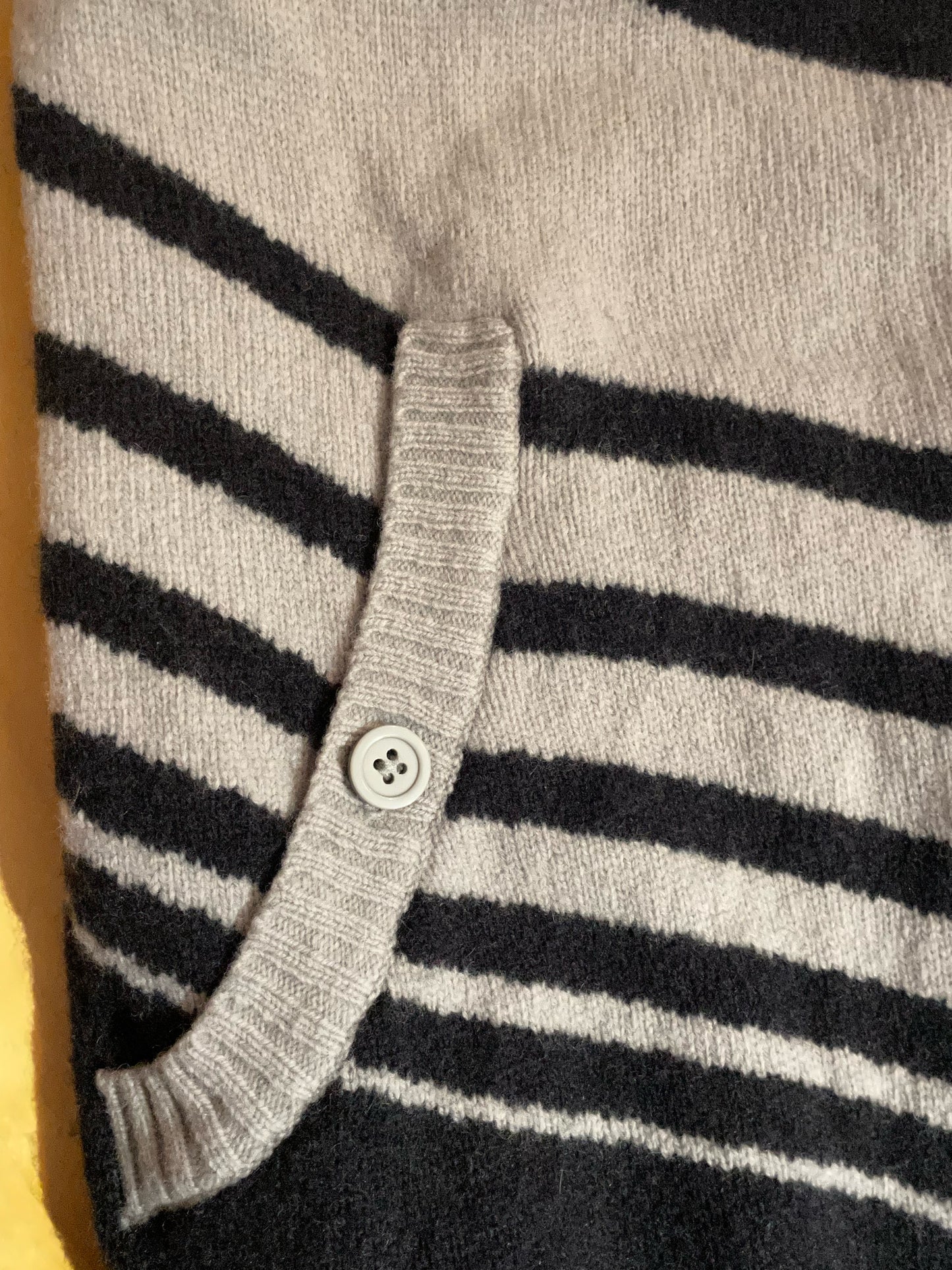 VINTAGE NIKE KNIT CARDIGAN JACKET SZ: L
