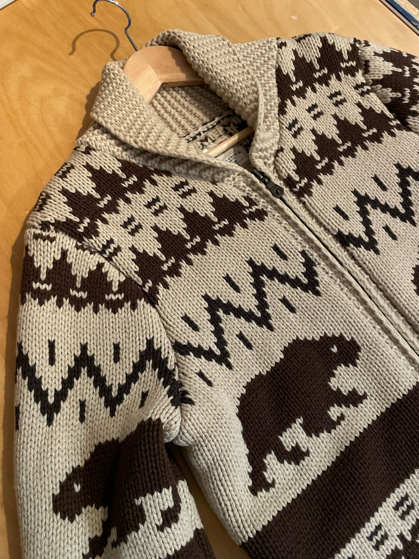 LEVI'S BEAR KNIT CARDIGAN JACKET SZ: S