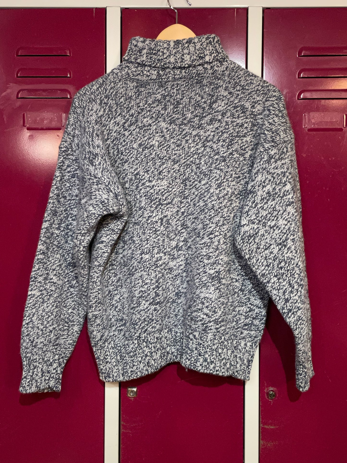 VINTAGE LEVI'S HIGH NECK PULLOVER SZ: M