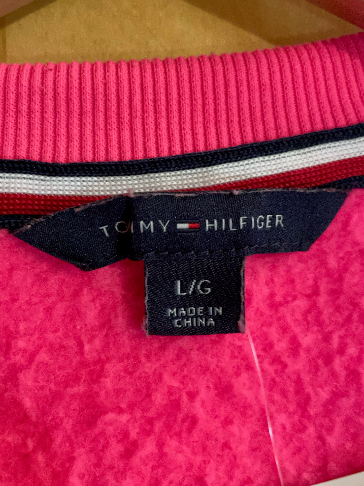 "WOMEN" TOMMY HILFIGER CREWNECK SWEATSHIRT  SZ: L