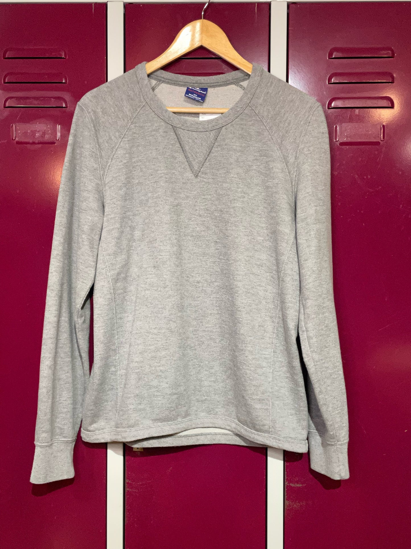 CHAMPION AUTHENTIC CREWNECK SWEATSHIRT SZ: M