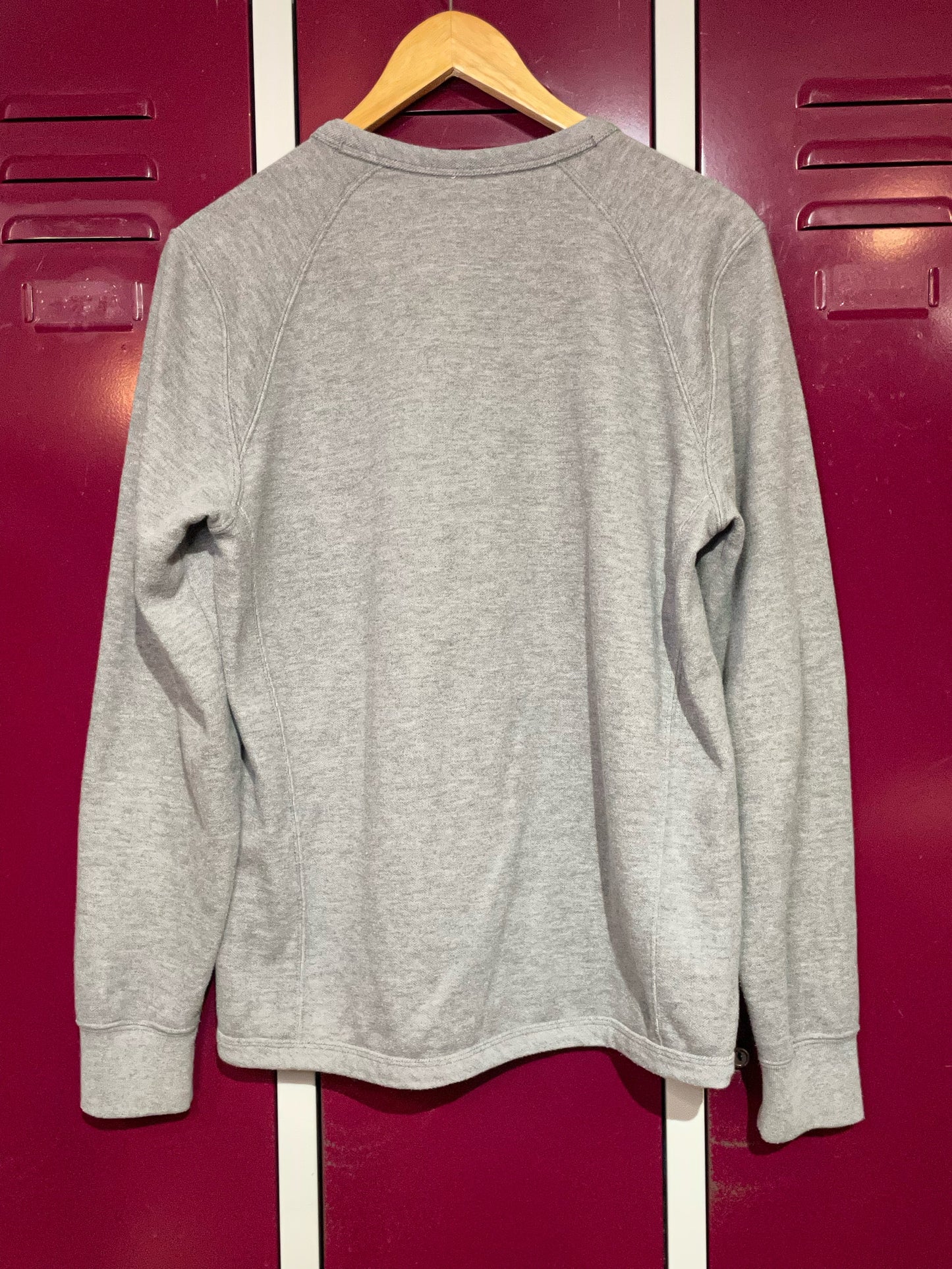 CHAMPION AUTHENTIC CREWNECK SWEATSHIRT SZ: M