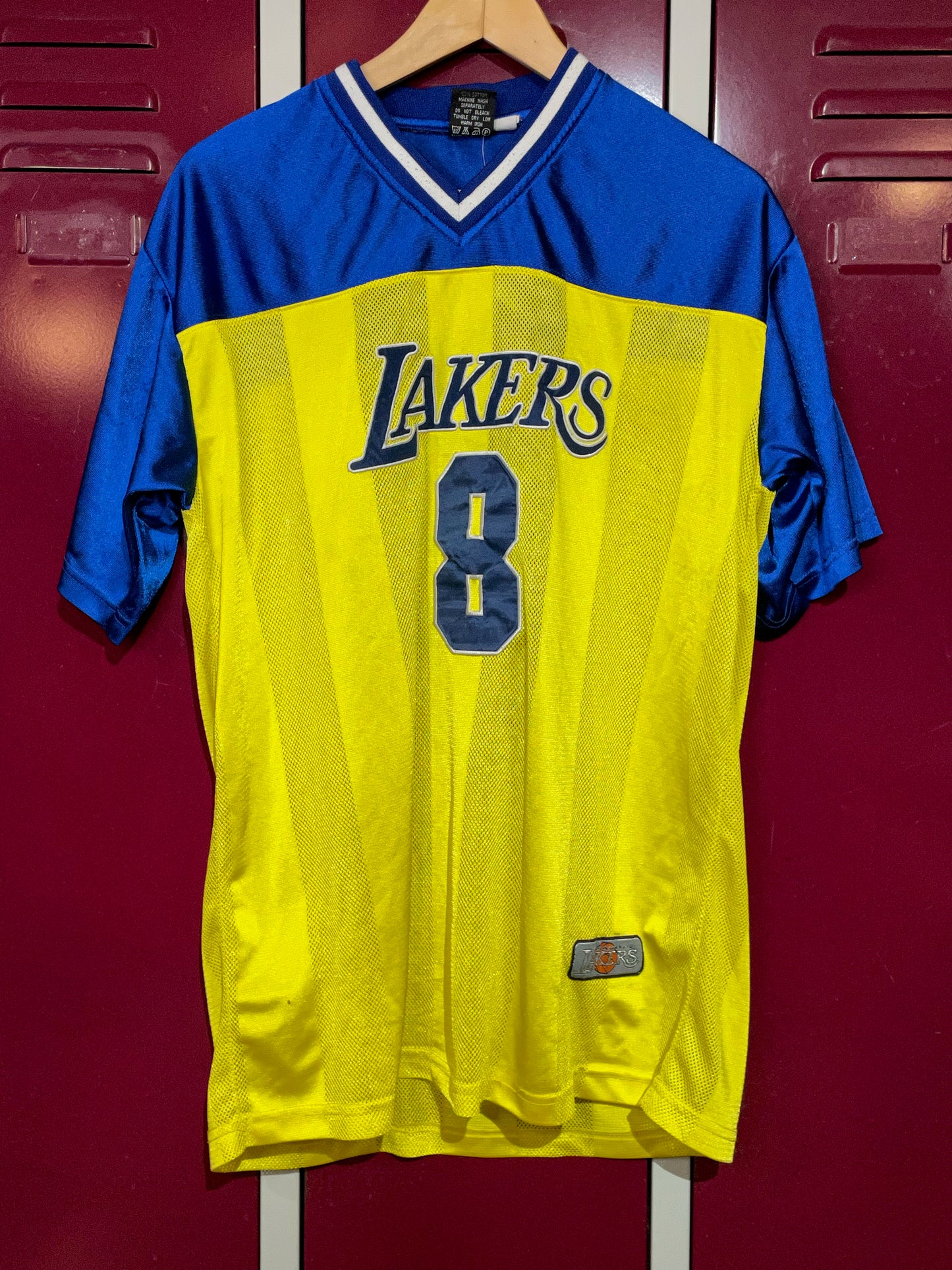 VINTAGE 00s LOS ANGELES LAKERS "8" NBA WARMUP JERSEY  SZ: L/XL