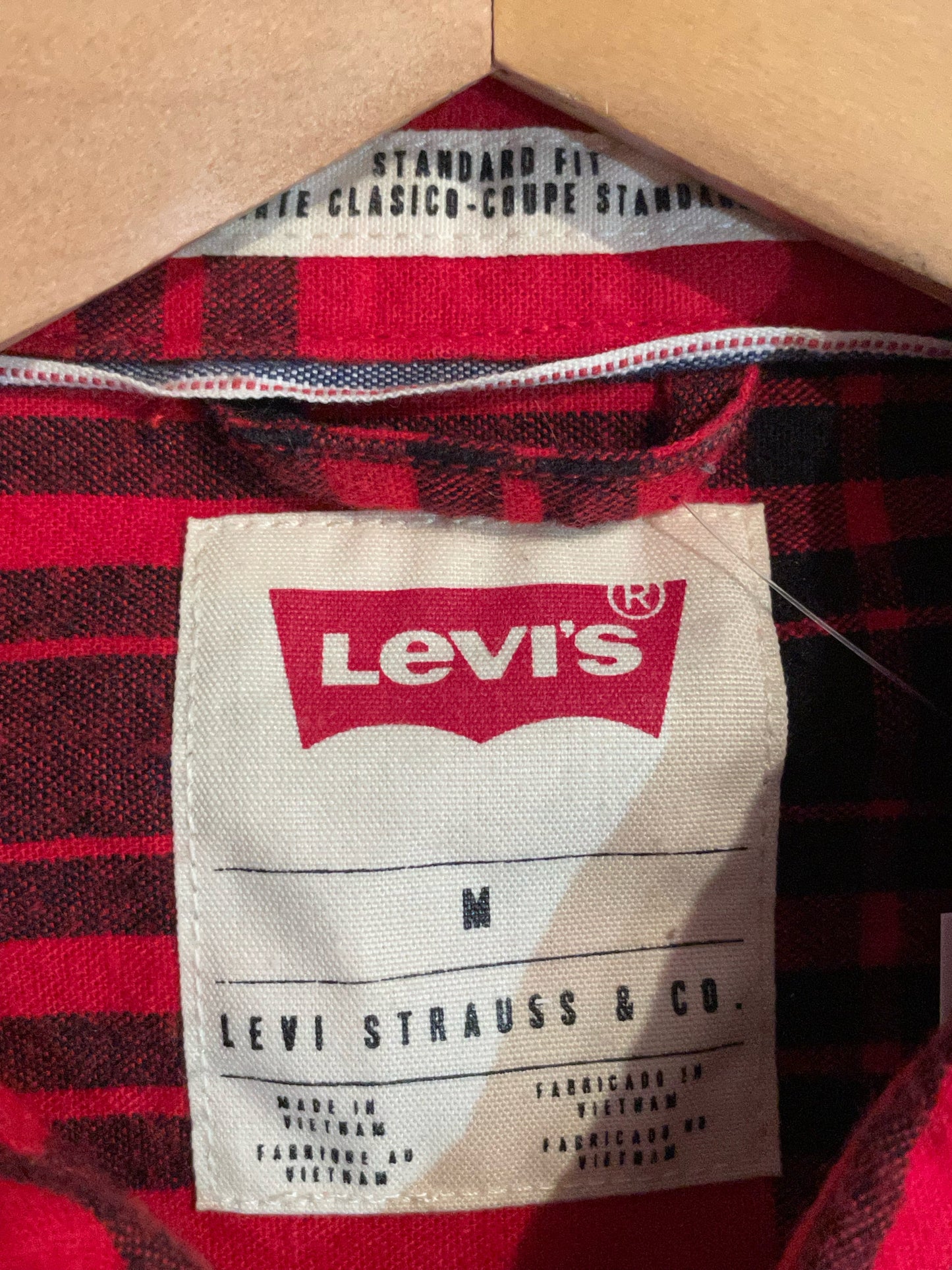 LEVI'S STANDARD FIT FLANNEL CHECKED SHIRT SZ: M