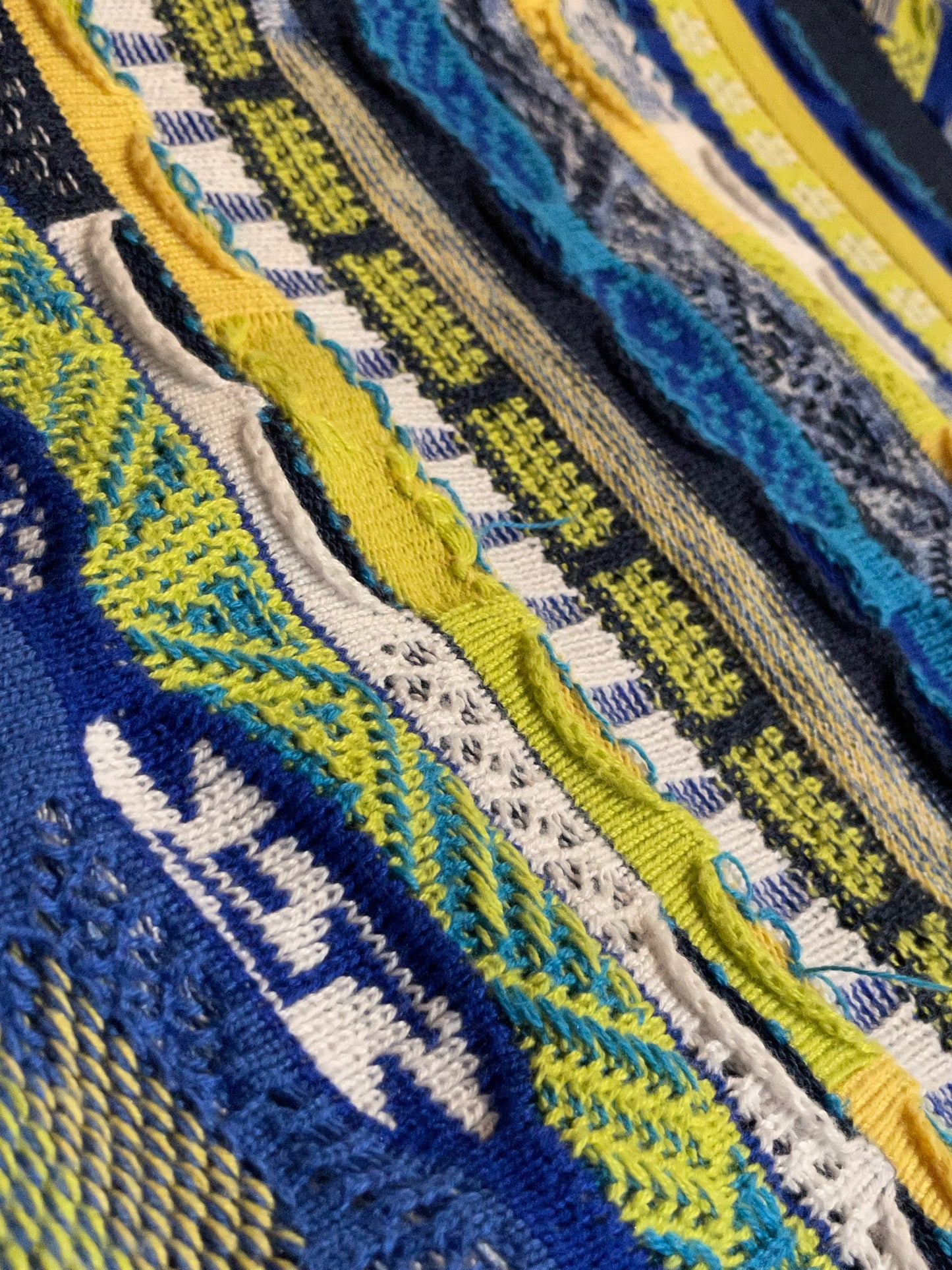 CARLO COLUCCI MADE IN ITALY MULTICOLORS PULLOVER  SZ: 170/175 = S