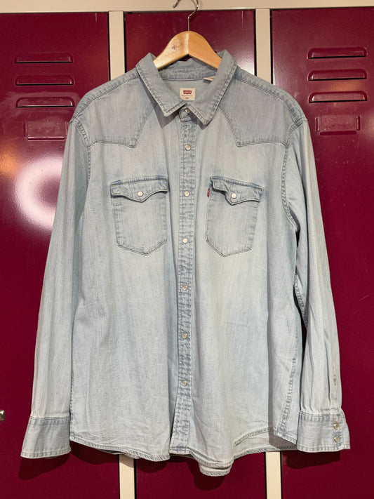 LEVI'S STANDARD FIT WASH DENIM SHIRT SZ: XXL