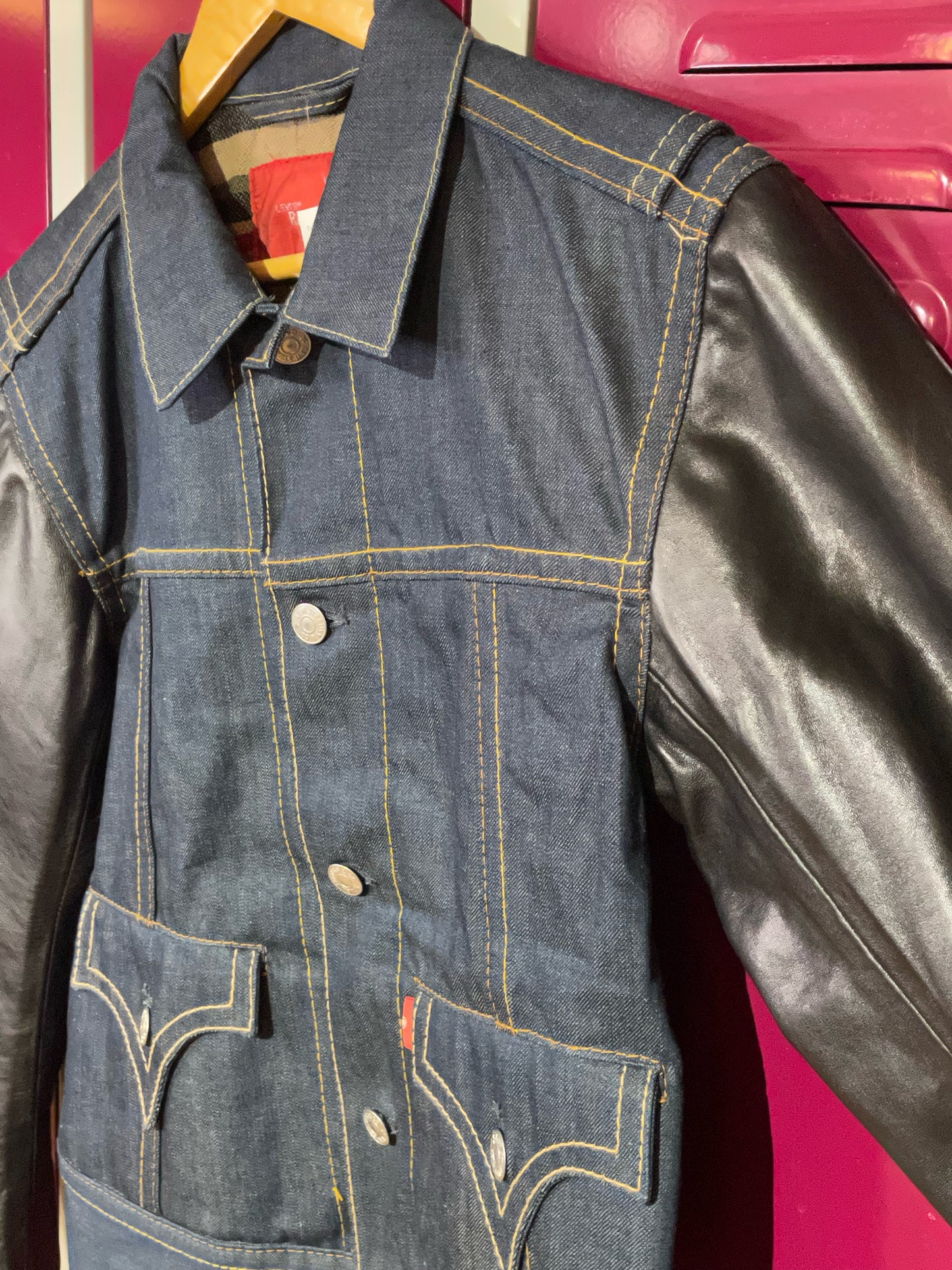 LEVI'S RED DENIM & LEATHER SLEEVES JACKET SZ: M