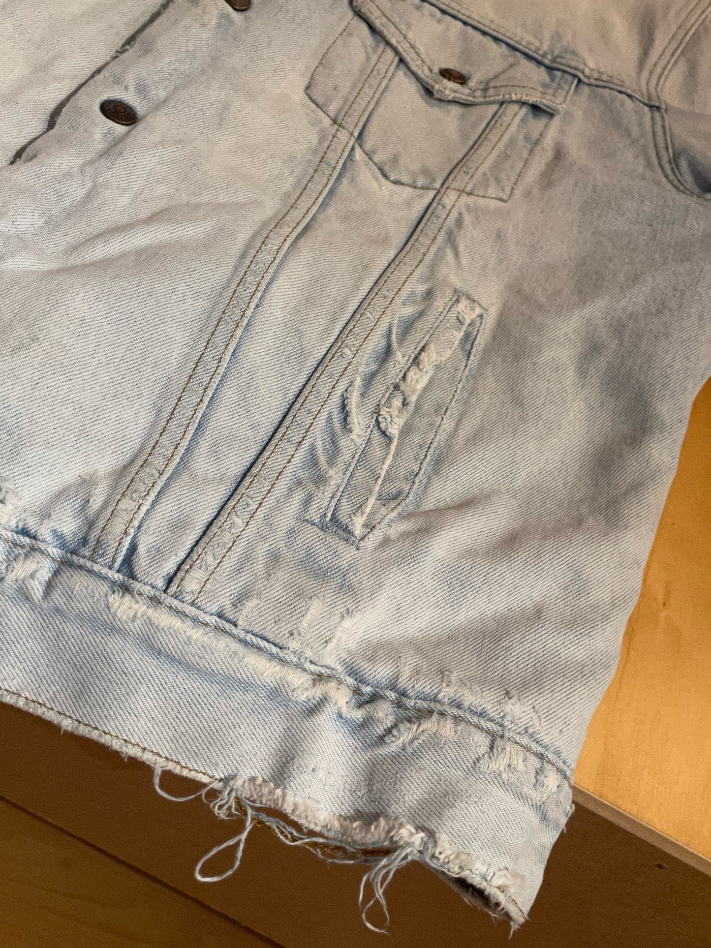 LEVI'S VINTAGE SHERPA DENIM JACKET SZ: L/XL