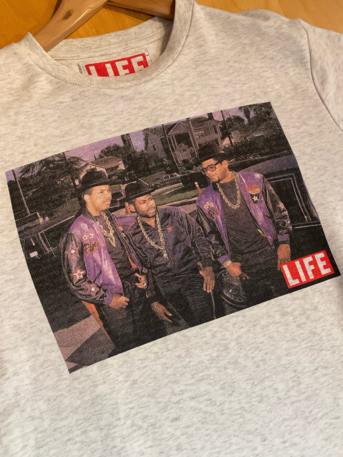 LIFE RUN DMC CREWNECK SWEATSHIRT SZ: M