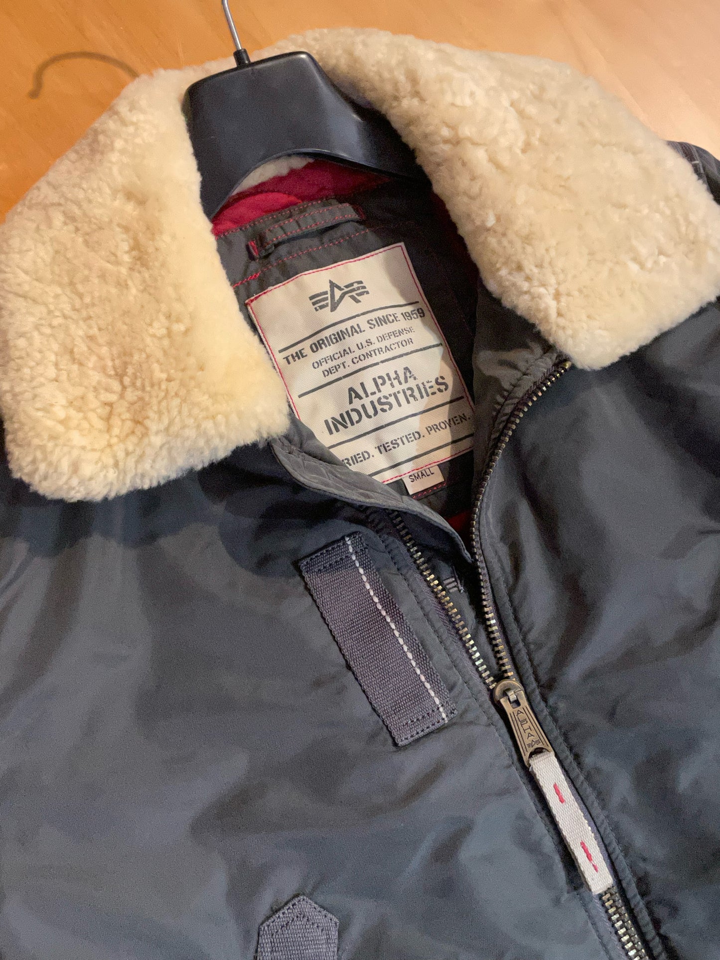 ALPHA INDUSTRIES FLIGHT JACKET SZ: S