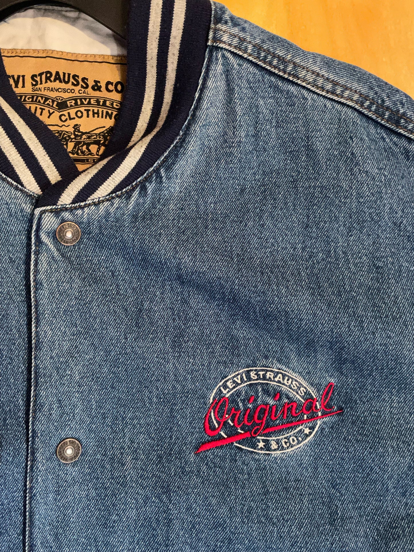 LEVI'S DENIM & COTTON SLEEVES VARSITY JACKET SZ: L