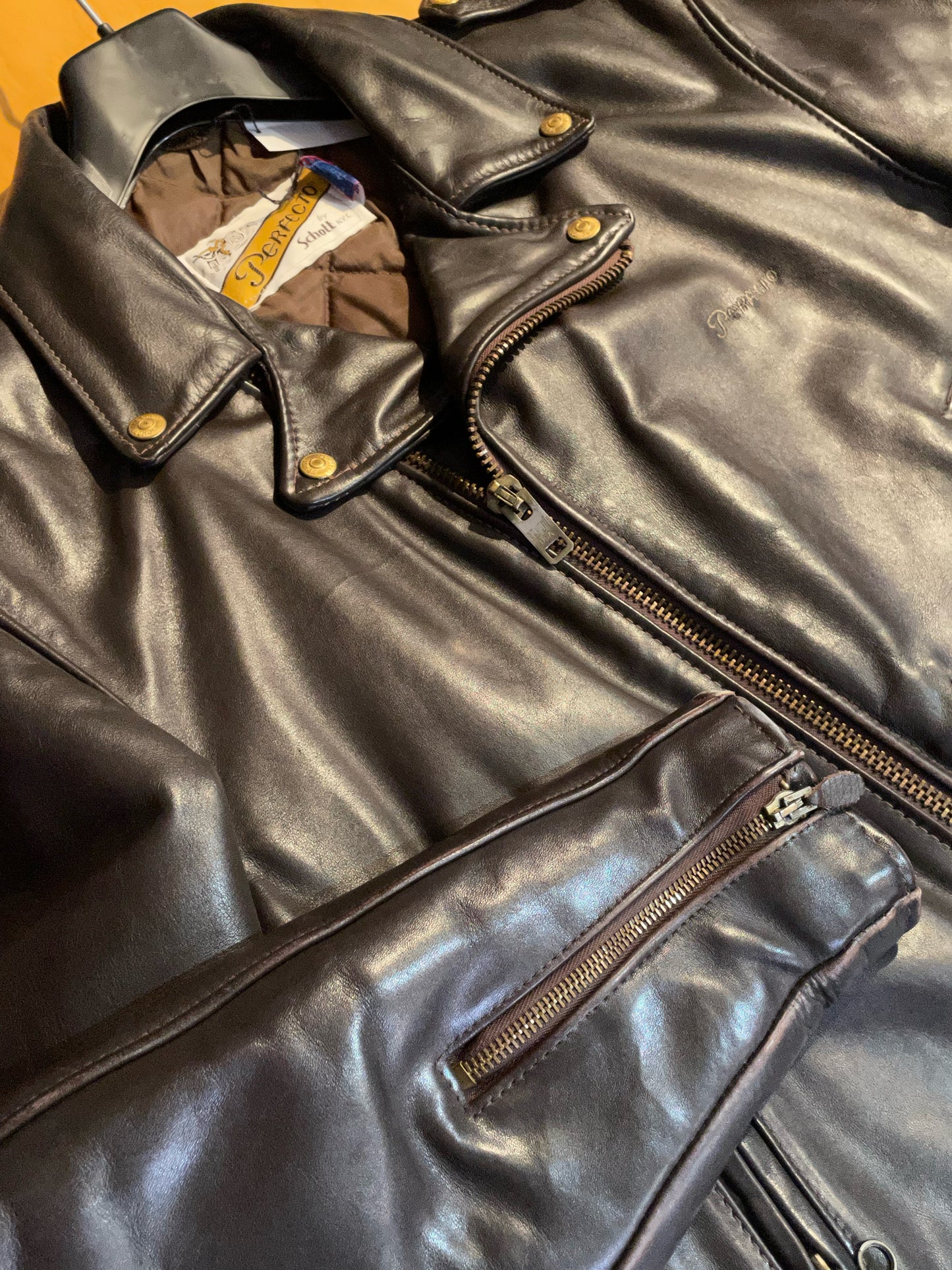 SCHOTT N.Y.C BROWN PERFECTO JACKET  SZ: 40=M