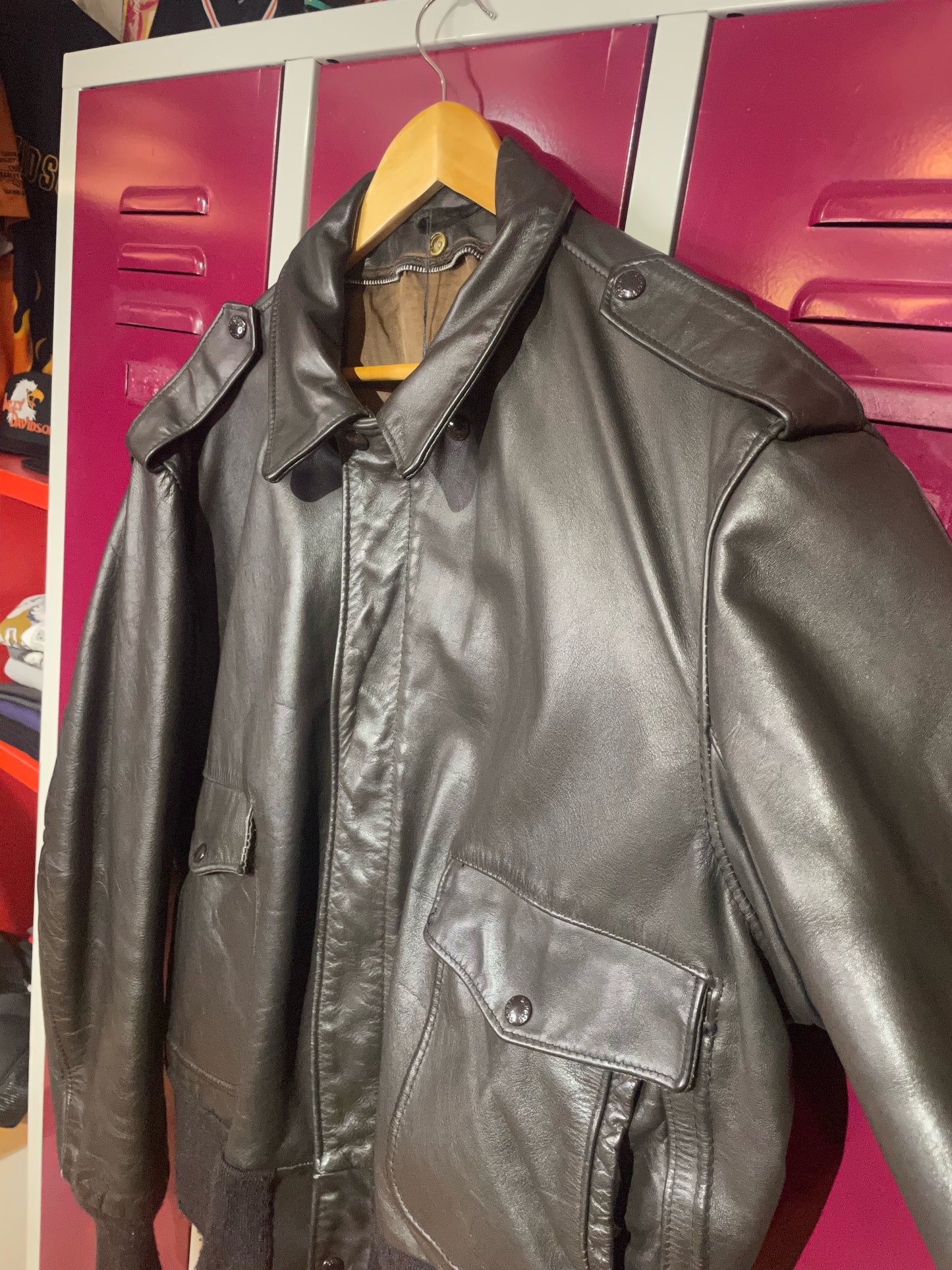SCHOTT N.Y.C VINTAGE FLIGHT JACKET SZ: 50=XL/XXL