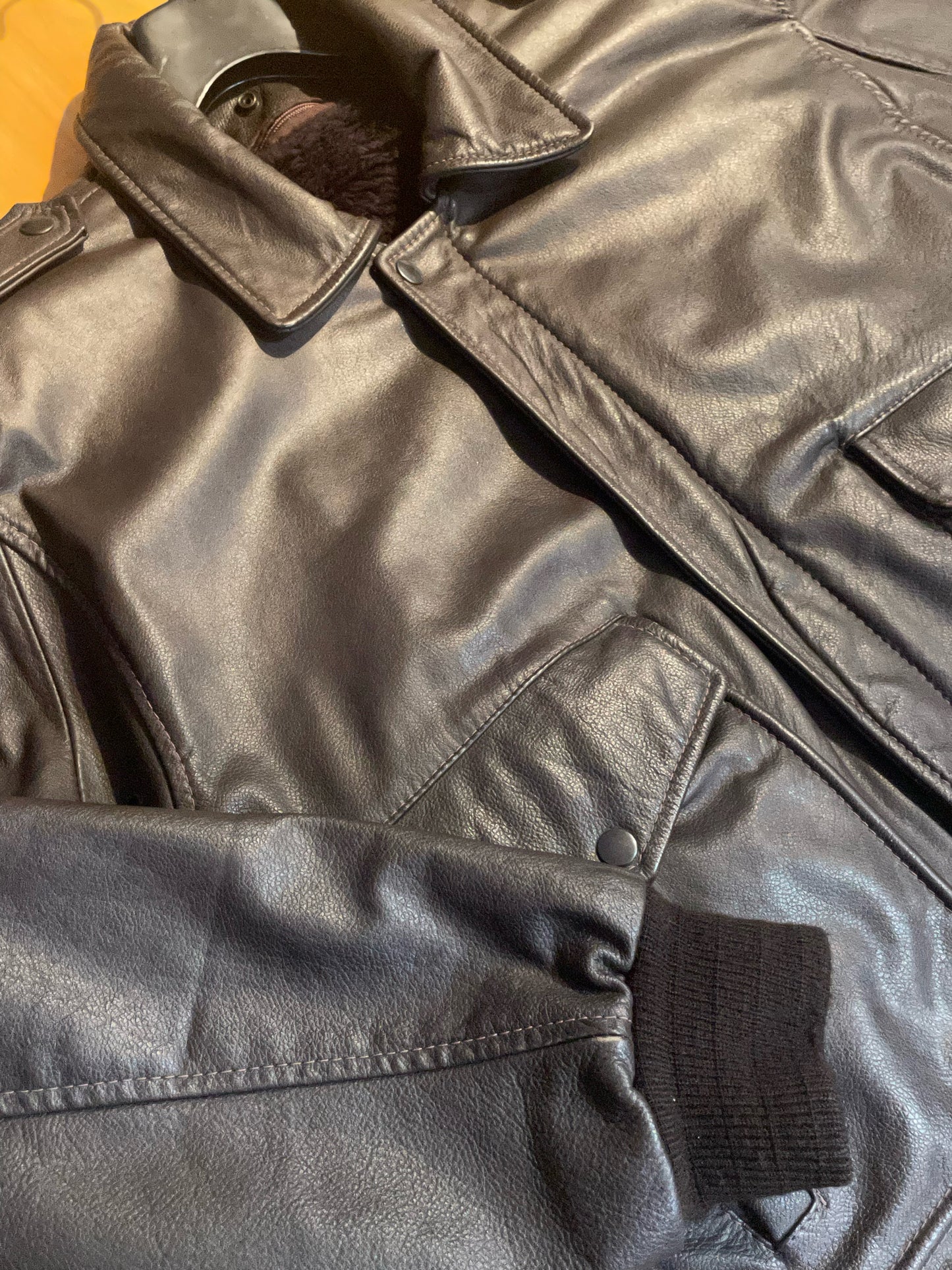 VINTAGE LEATHER FLIGHT JACKET SZ: S