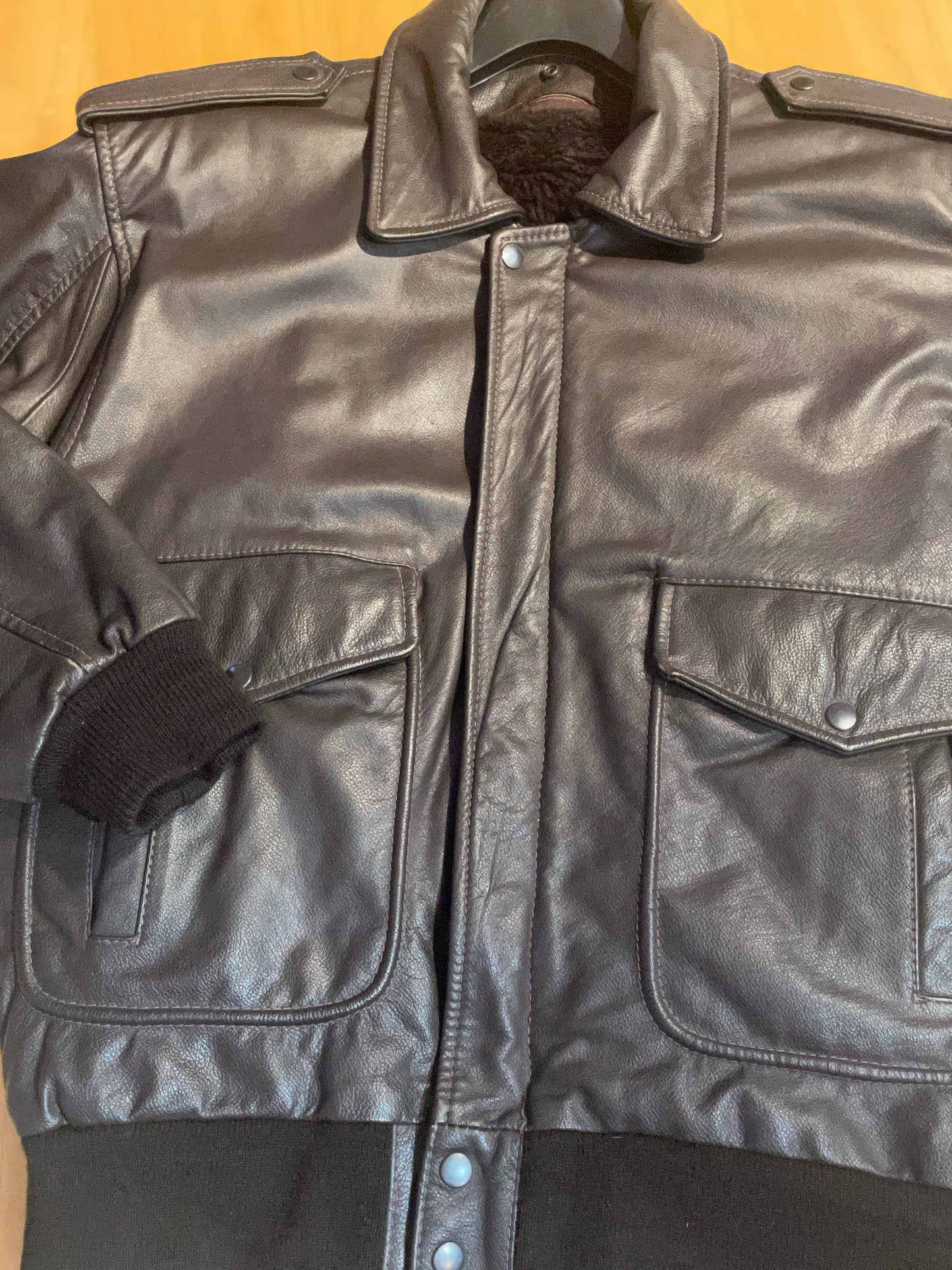 VINTAGE LEATHER FLIGHT JACKET SZ: S