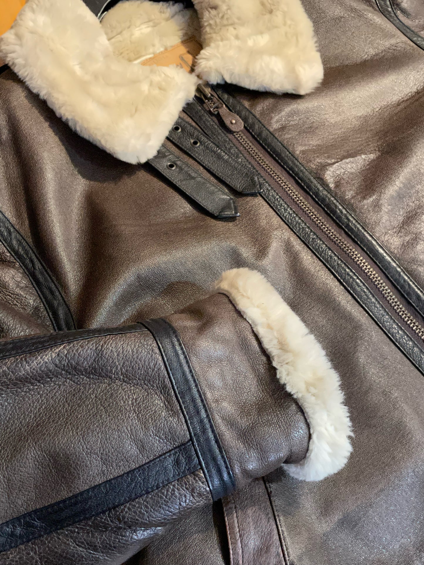 COUNTRY CLUB SHEARLING SHEEPSKIN JACKET SZ: L