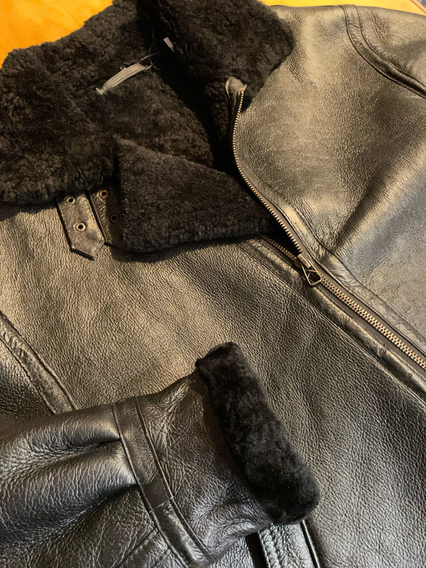 SHEARLING SHEEPSKIN JACKET SZ: L